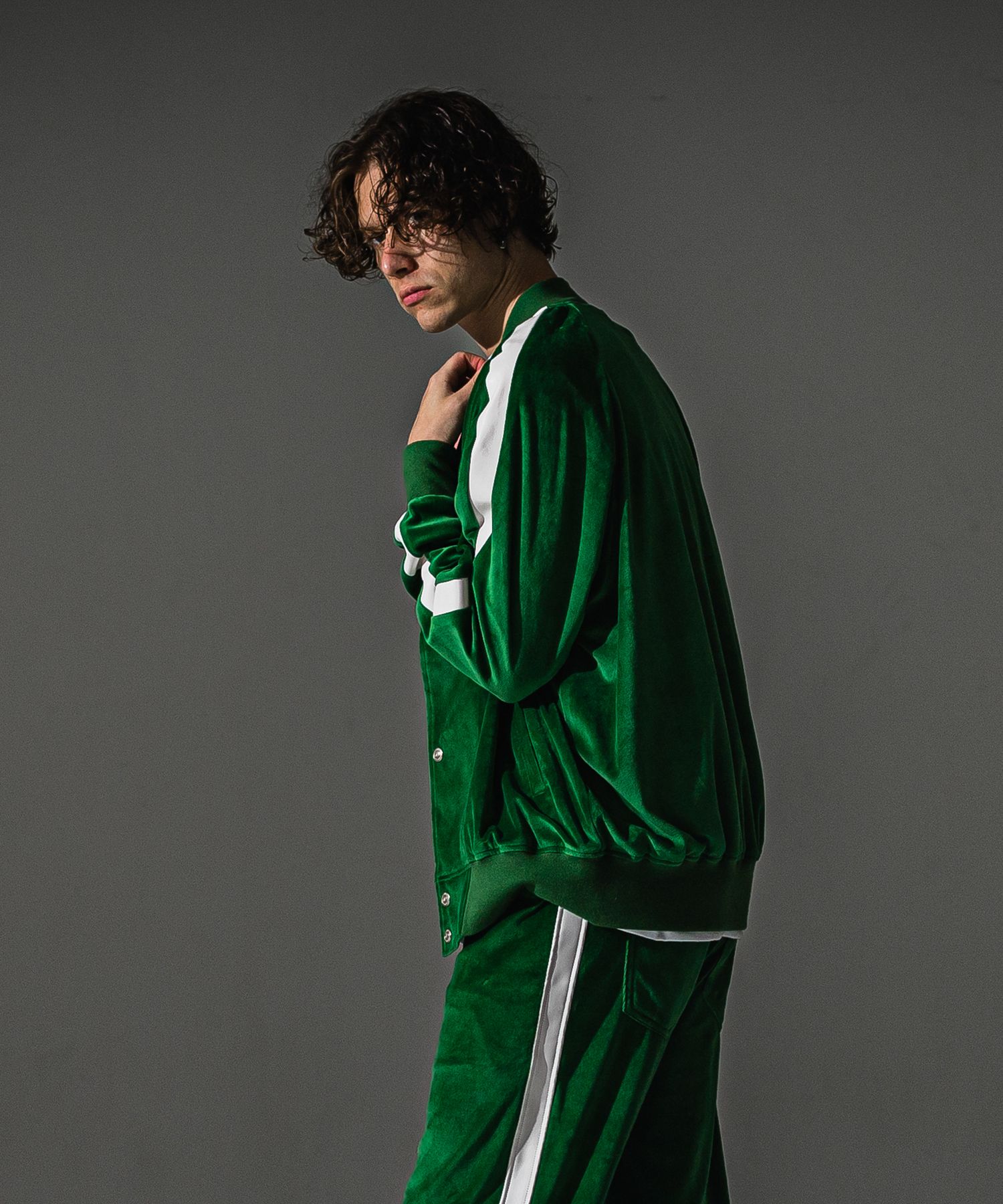 VELOURS VARSITY / RC41-C-005 / ベロアトラックスタジャン / グリーン (9月中旬入荷予定)