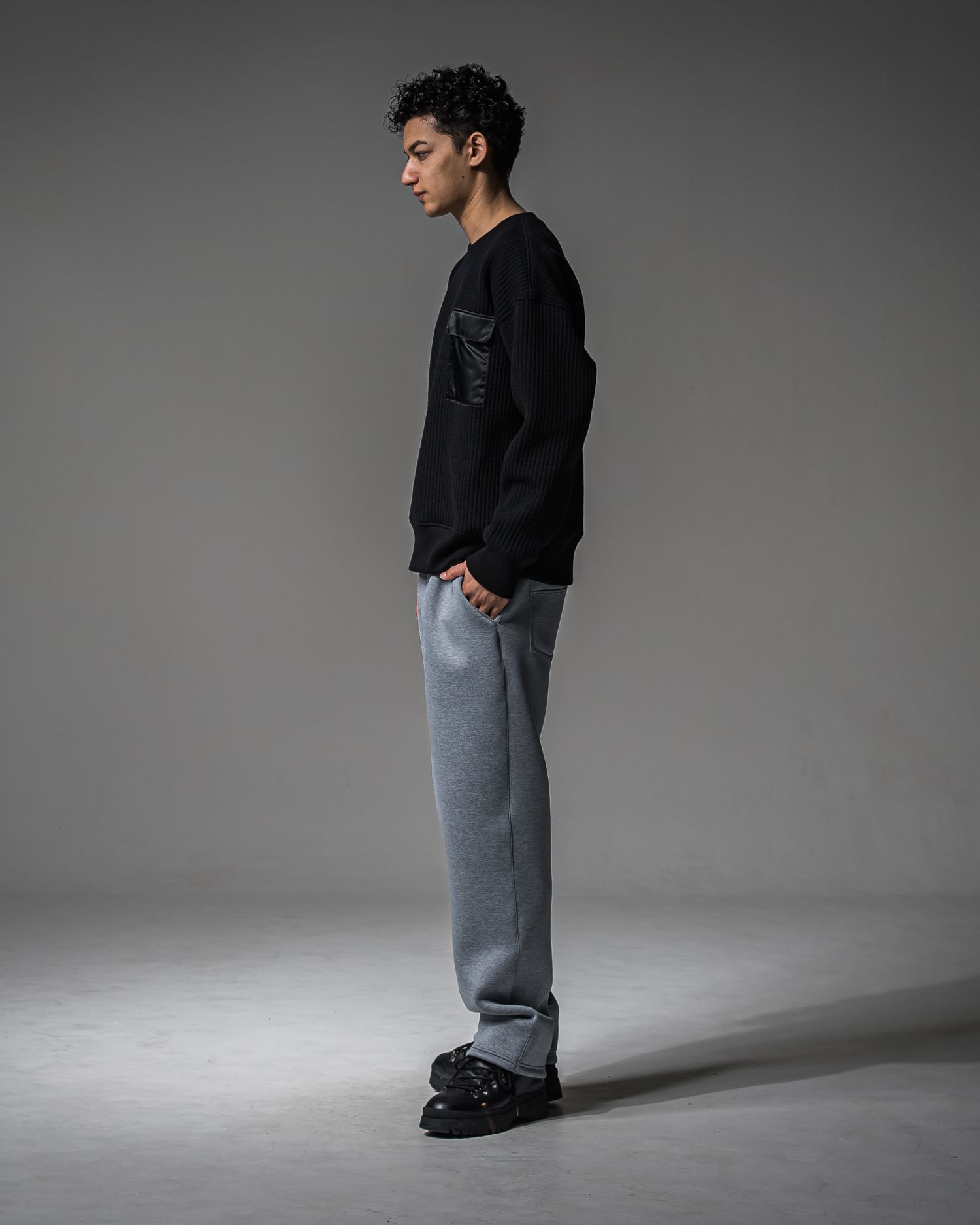 STRIPE QUILTING DROP TRAINER / RC37-C-003 / ストライプキルティングトレーナー / ブラック (9月下旬入荷予定)