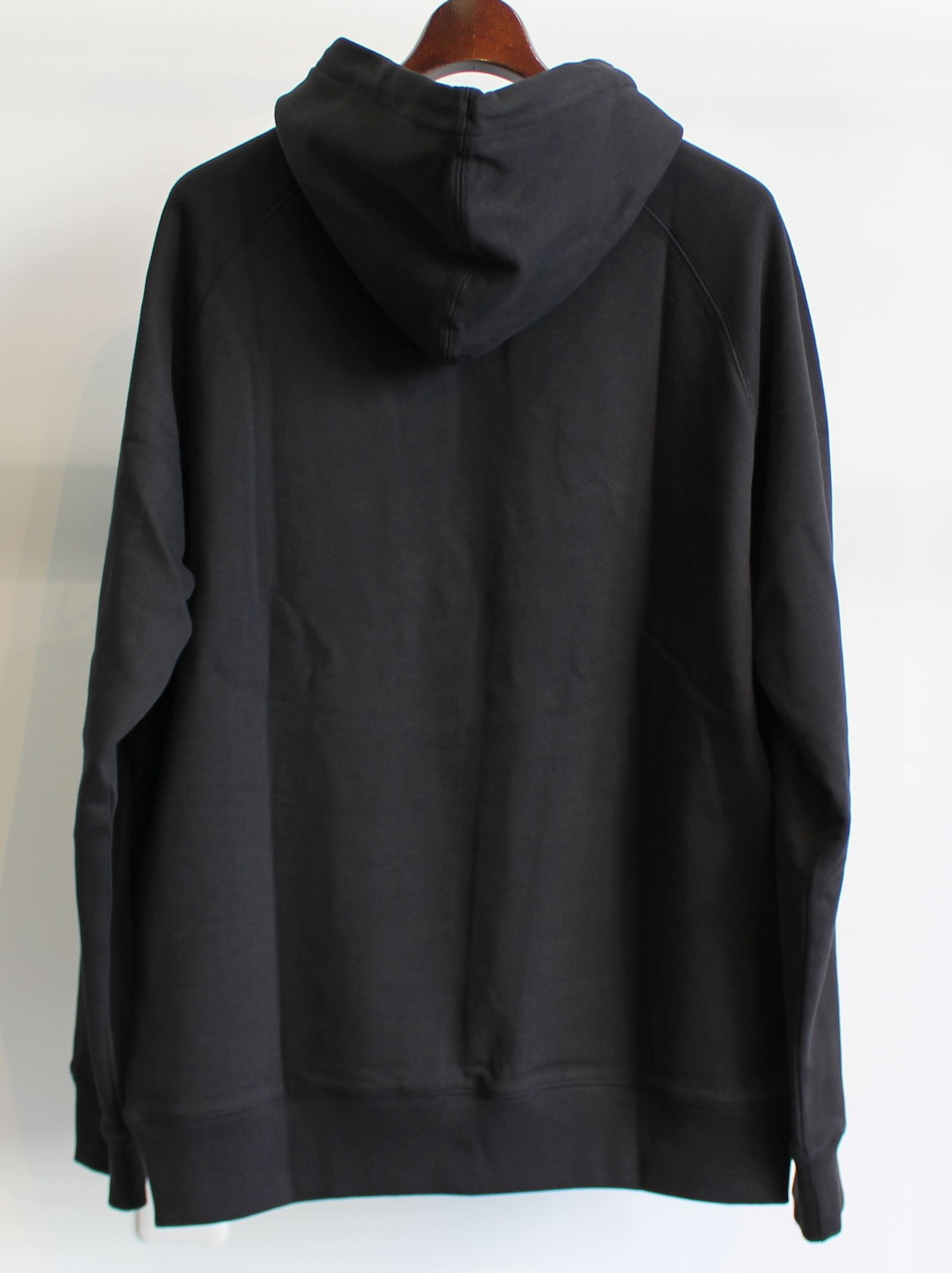   リラックスロゴ パーカー 送関込 gXkk1N9Gf3uB.jpg?width=768