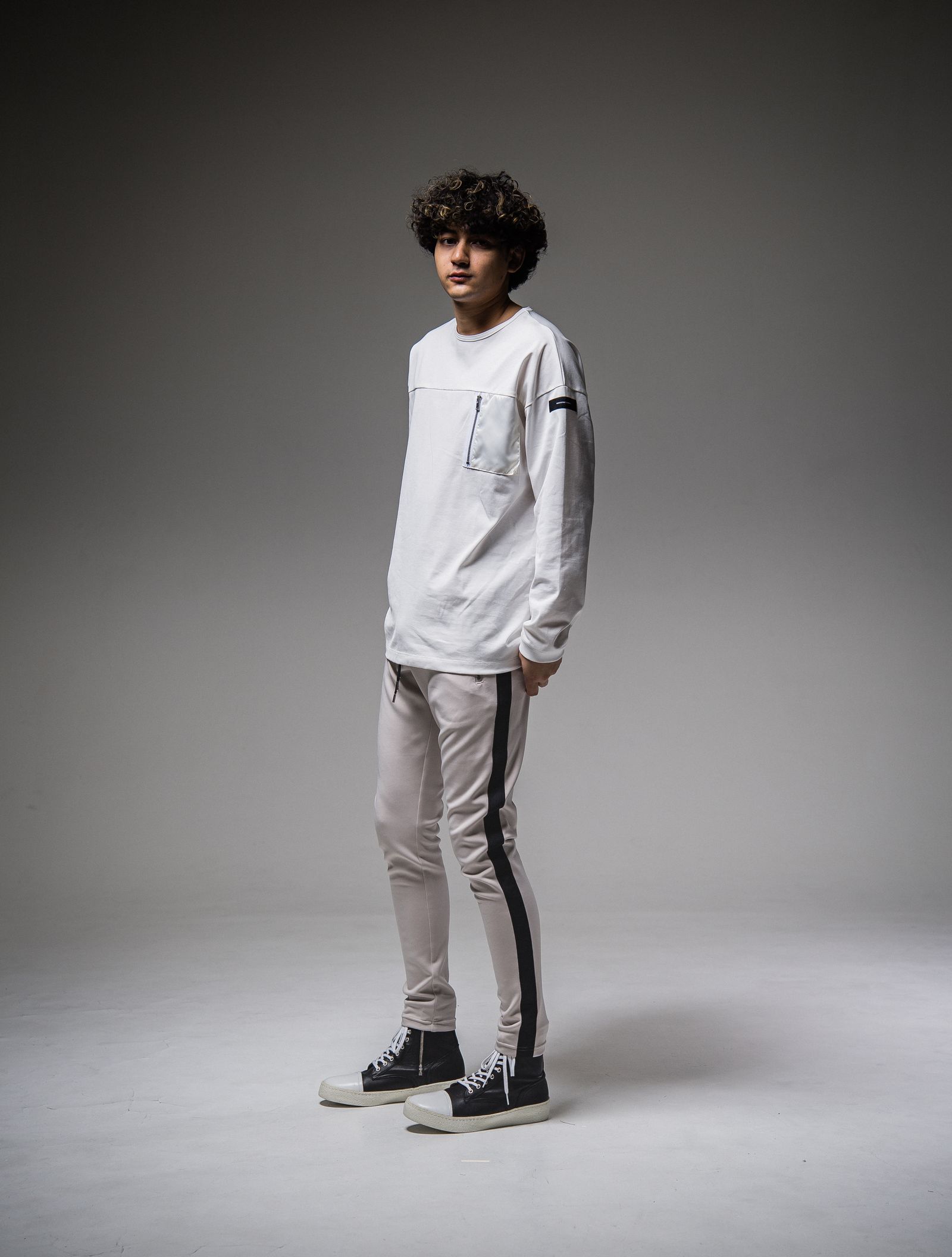 NYLON POCKET LOOSE LONG SLEEVE / RC25-T-002 / ナイロンポケットビッグロングTシャツ / ホワイト※