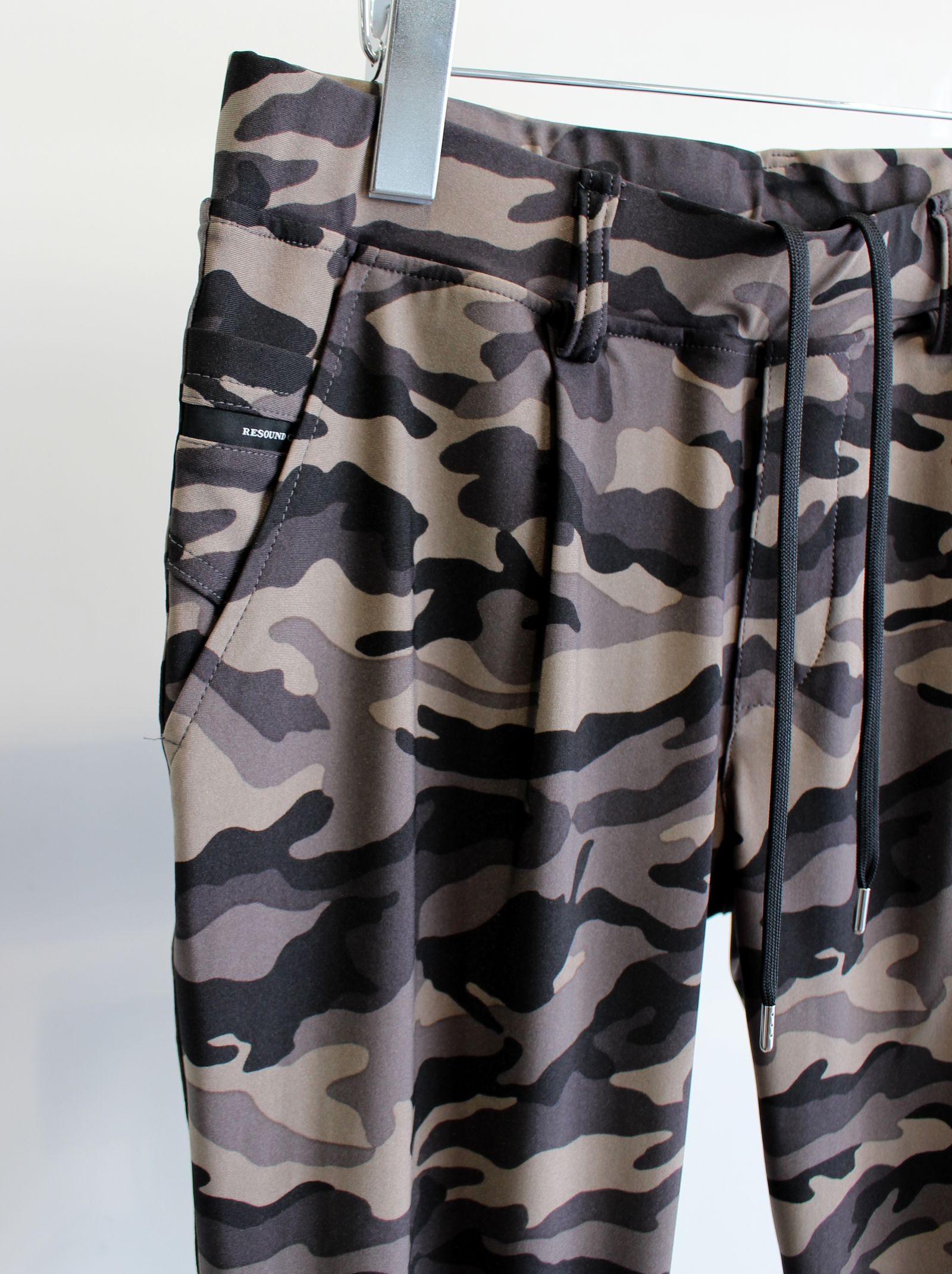 CHRIS EASY TUCK PANTS / RC32-ST-016T / イージータックパンツ / カモフラブラック