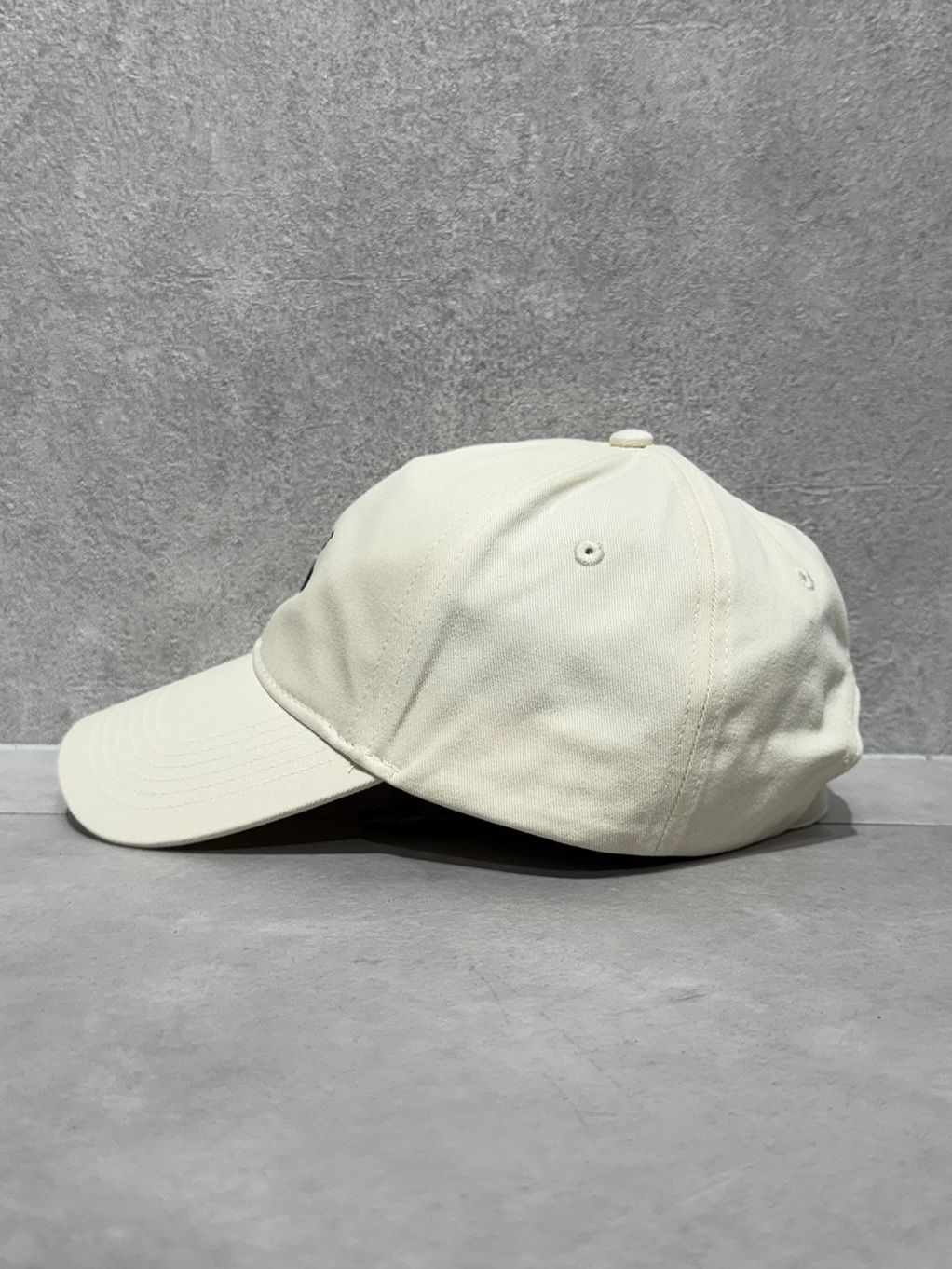 6パネルスモールモノグラムベースボールキャップ / 4G5002G / YAE(アイボリー)