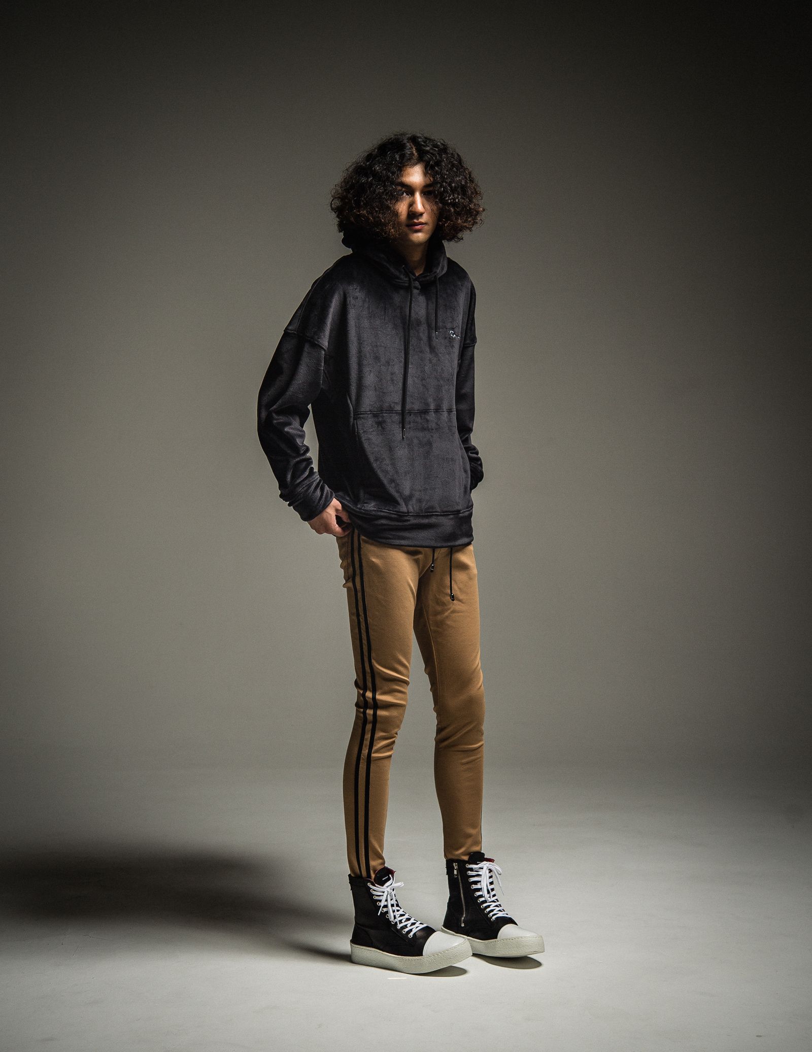 DOUBLE VELOURS FLEECE LOOSE HOODIE / RC22-C-006 / ベロアフリースパーカー