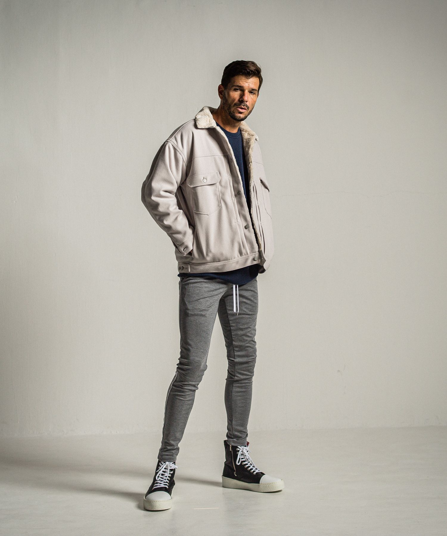 ID VELOURS FLEECE DROP TRAINER / RC34-C-004 / 裏起毛バックロゴトレーナー / ネイビー