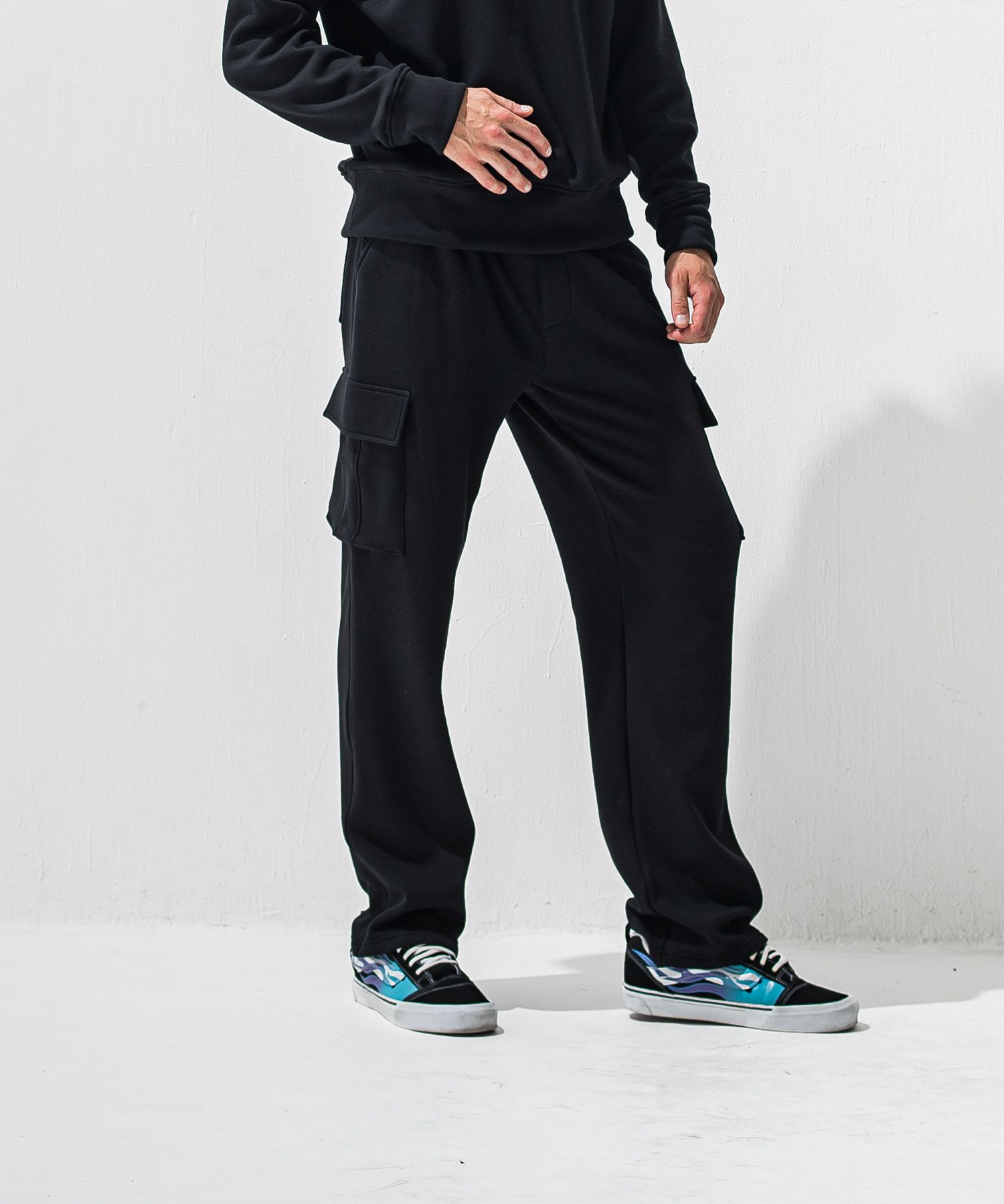VELOURS FLEECE HEAD CARGO / RC42-ST-043 / 裏起毛セミワイドカーゴタックパンツ / ブラック (11月中旬入荷予定)