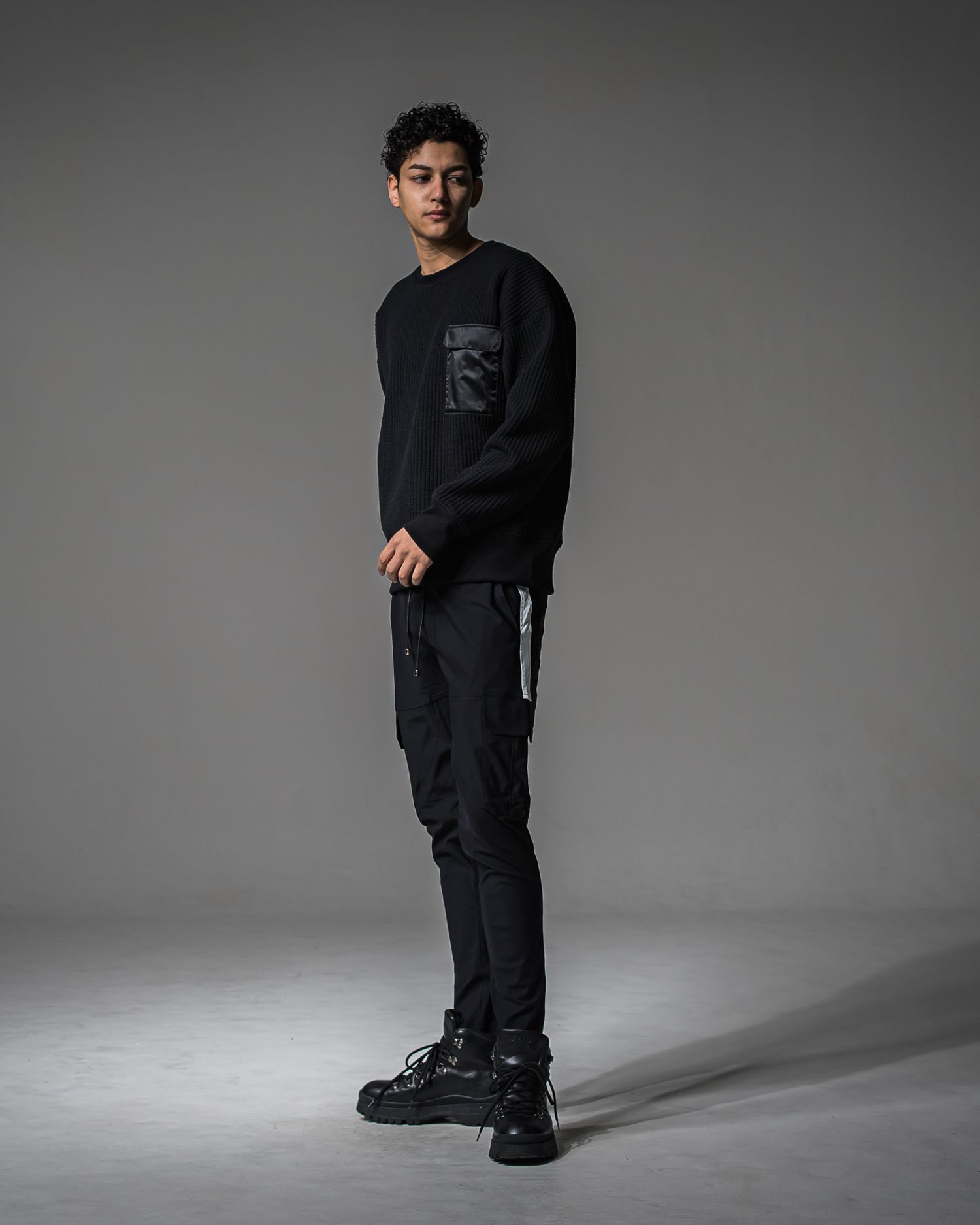 STRIPE QUILTING DROP TRAINER / RC37-C-003 / ストライプキルティングトレーナー / ブラック (9月下旬入荷予定)