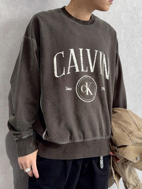 【Calvin Klein】×【RESOUND】ブラックデニムで引き締めた秋の新作コーデ