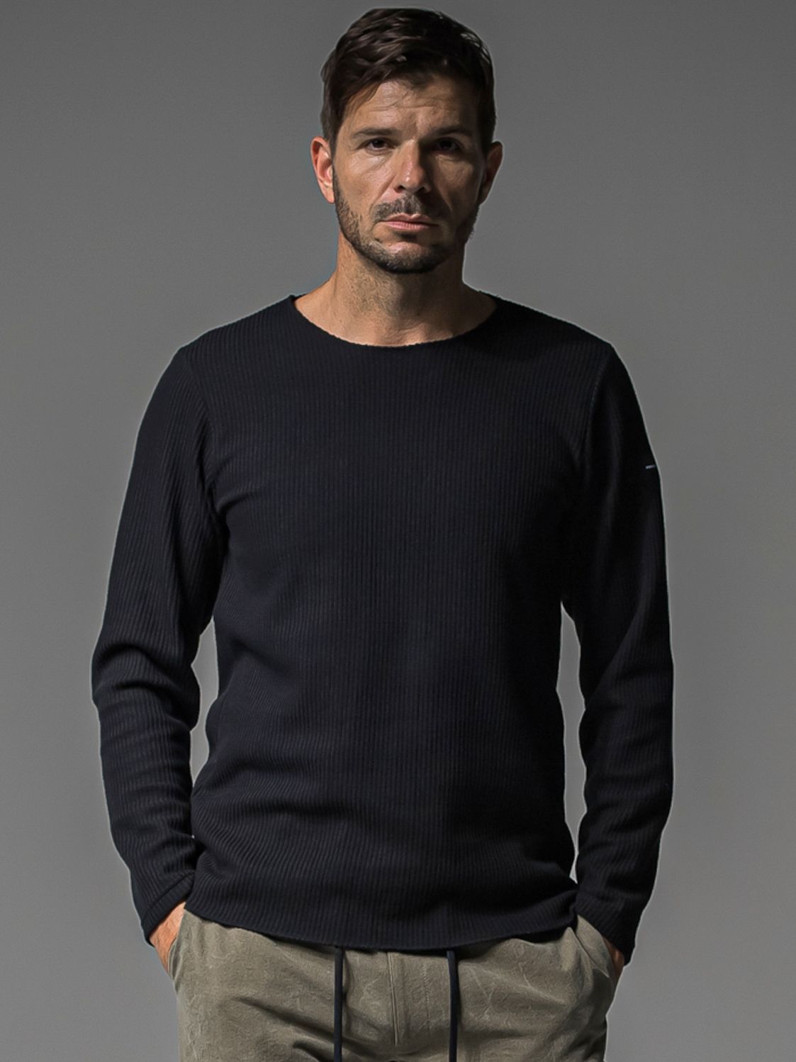 CUTOFF RAIL LONGSLEEVE / RC37-C-001 / レールカットソー / ブラック (9月中旬入荷予定)