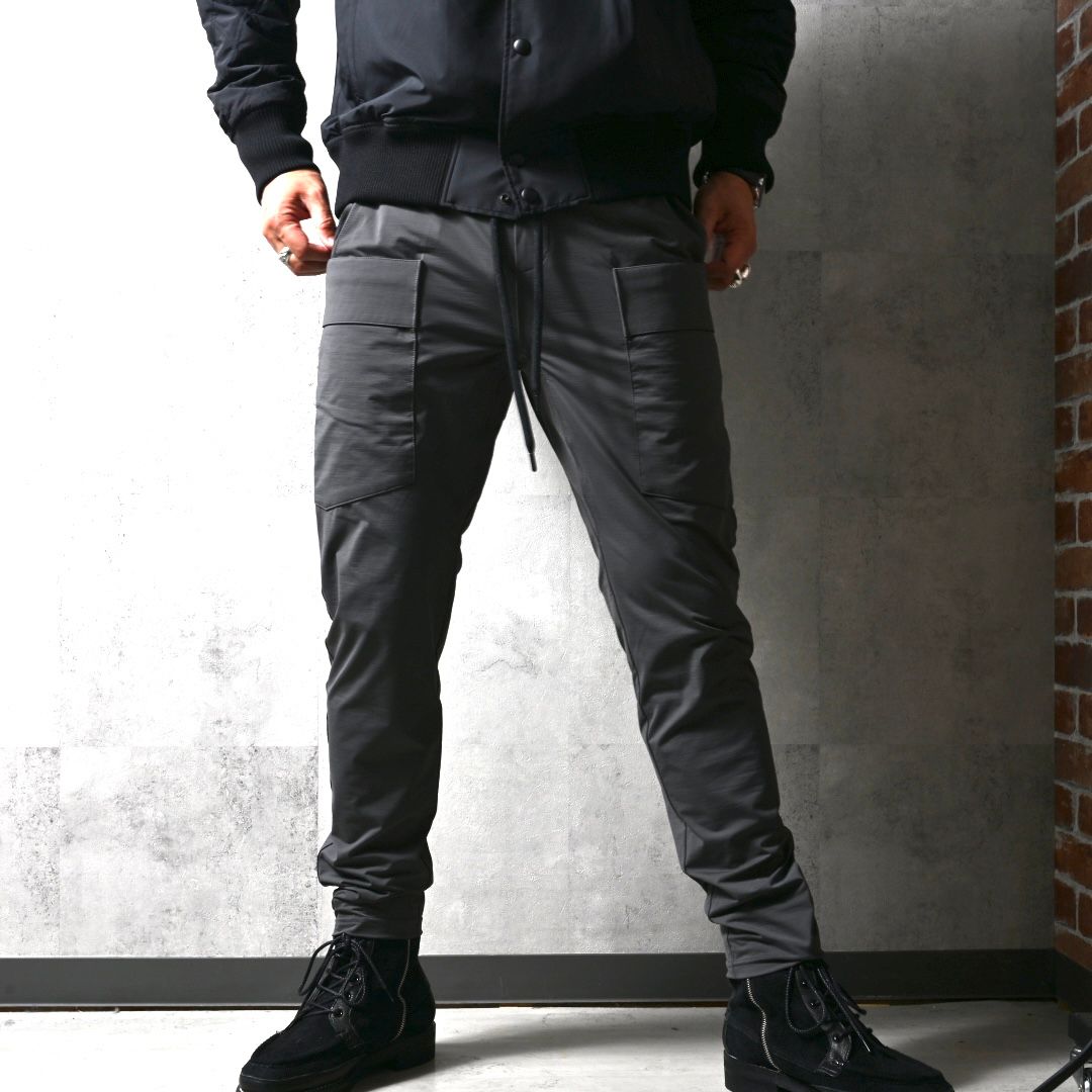 GR PT / DP1-ST-004 / ナイロンギアカーゴパンツ / チャコール (3月中旬入荷予定)