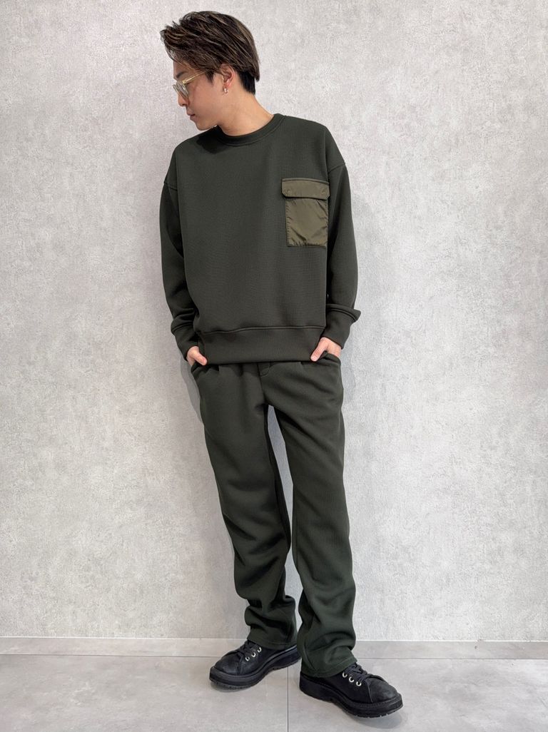 ボリュームと軽さのある高機能あぜ編みジャージセットアップ