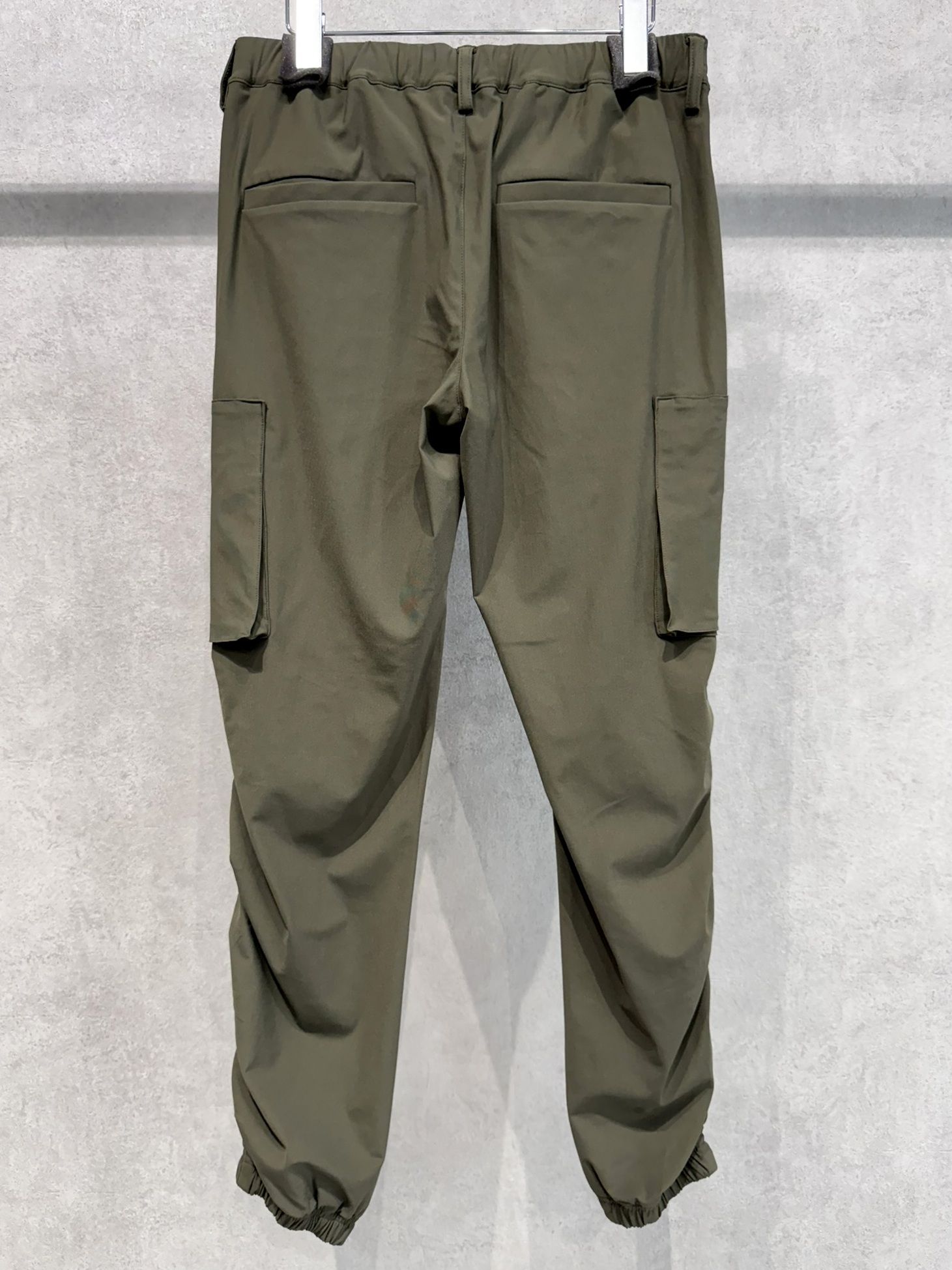 DAVID NYLON CARGO PANTS / RC40-ST-040 / ミリタリーナイロン裾ゴムカーゴパンツ / カーキ