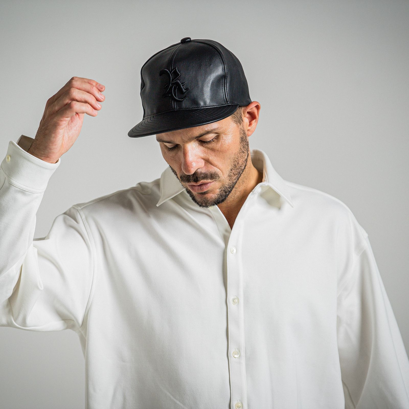 LEATHER RC BB CAP / RC34-CAP-001 / エコレザーベースボールキャップ / ブラック