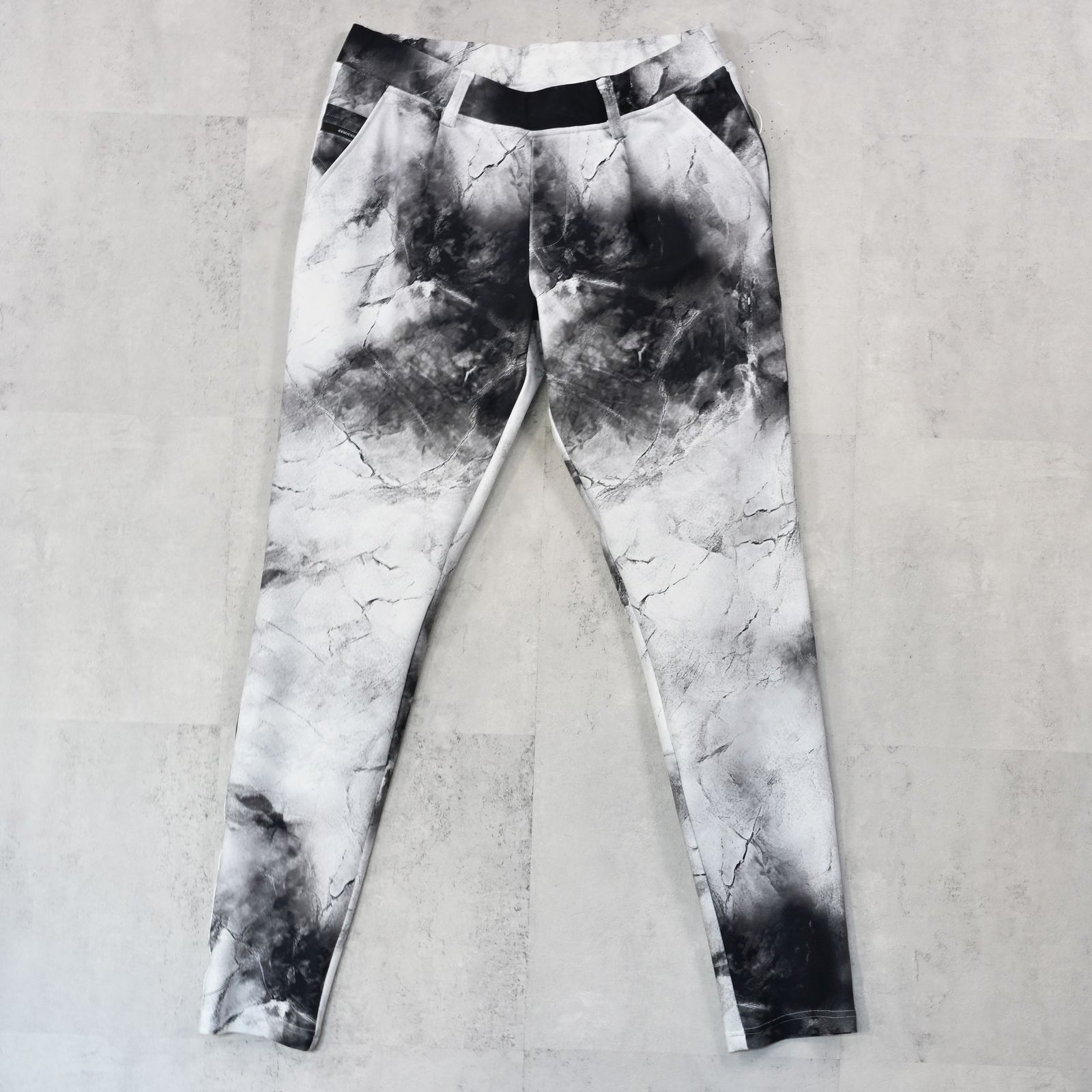 CHRIS EASY TUCK PANTS / RC42-ST-016T / イージータックパンツ / マーブルホワイト (1月上旬入荷予定)