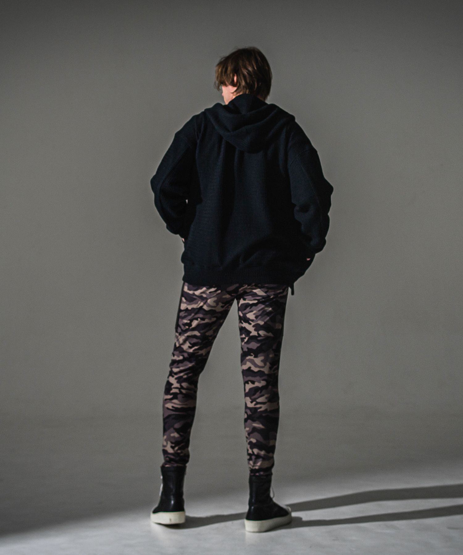 KNT VARSITY HOODIE / RC41-C-007 / コットンニットパーカースタジャン / ブラック (8月下旬入荷予定)