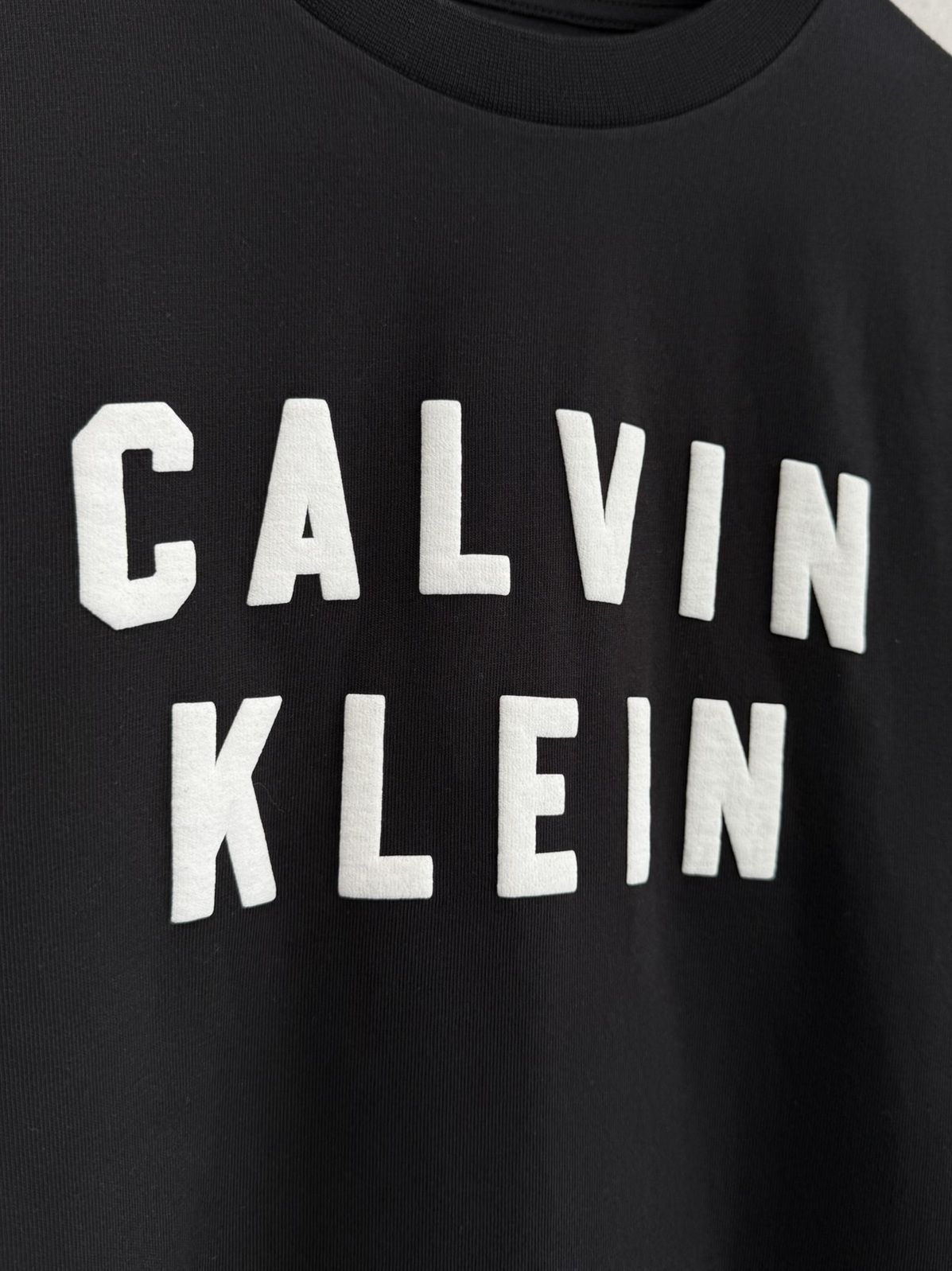 ショートスリーブ 16sグラフィッククルーネックTシャツ / 4RF849G / UB1(ブラック)