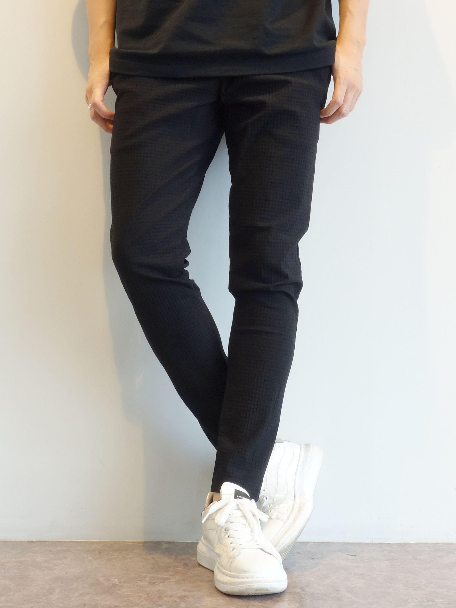 CHRIS EASY TUCK PANTS / RC25-ST-016T / リップルイージータックパンツ / ブラック