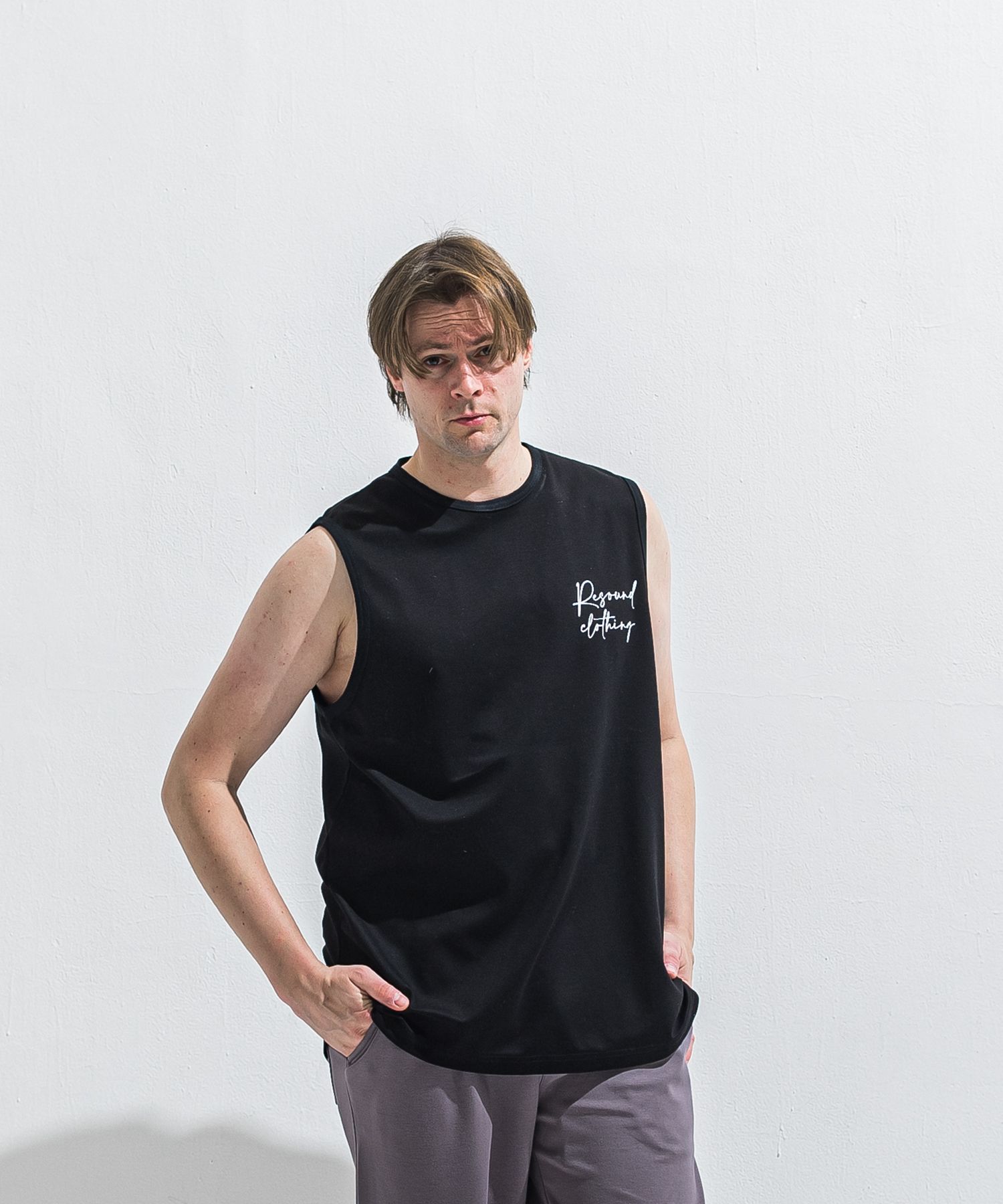 OVER NO SLEEVE / RC40-T-010 / バックロゴメッシュノースリーブ / ブラック (6月上旬入荷予定)