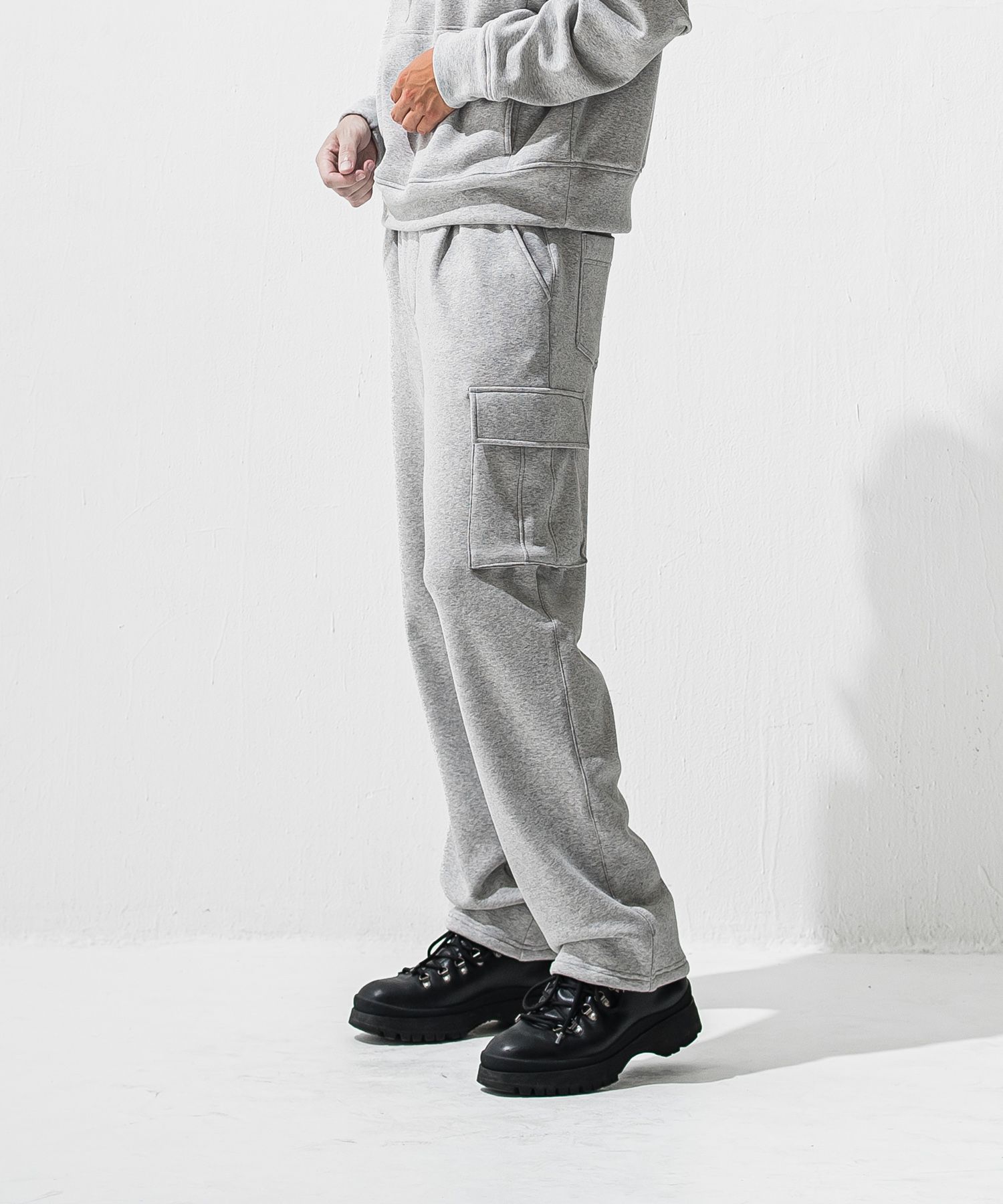 VELOURS FLEECE HEAD CARGO / RC42-ST-043 / 裏起毛セミワイドカーゴタックパンツ / グレー (11月中旬入荷予定)