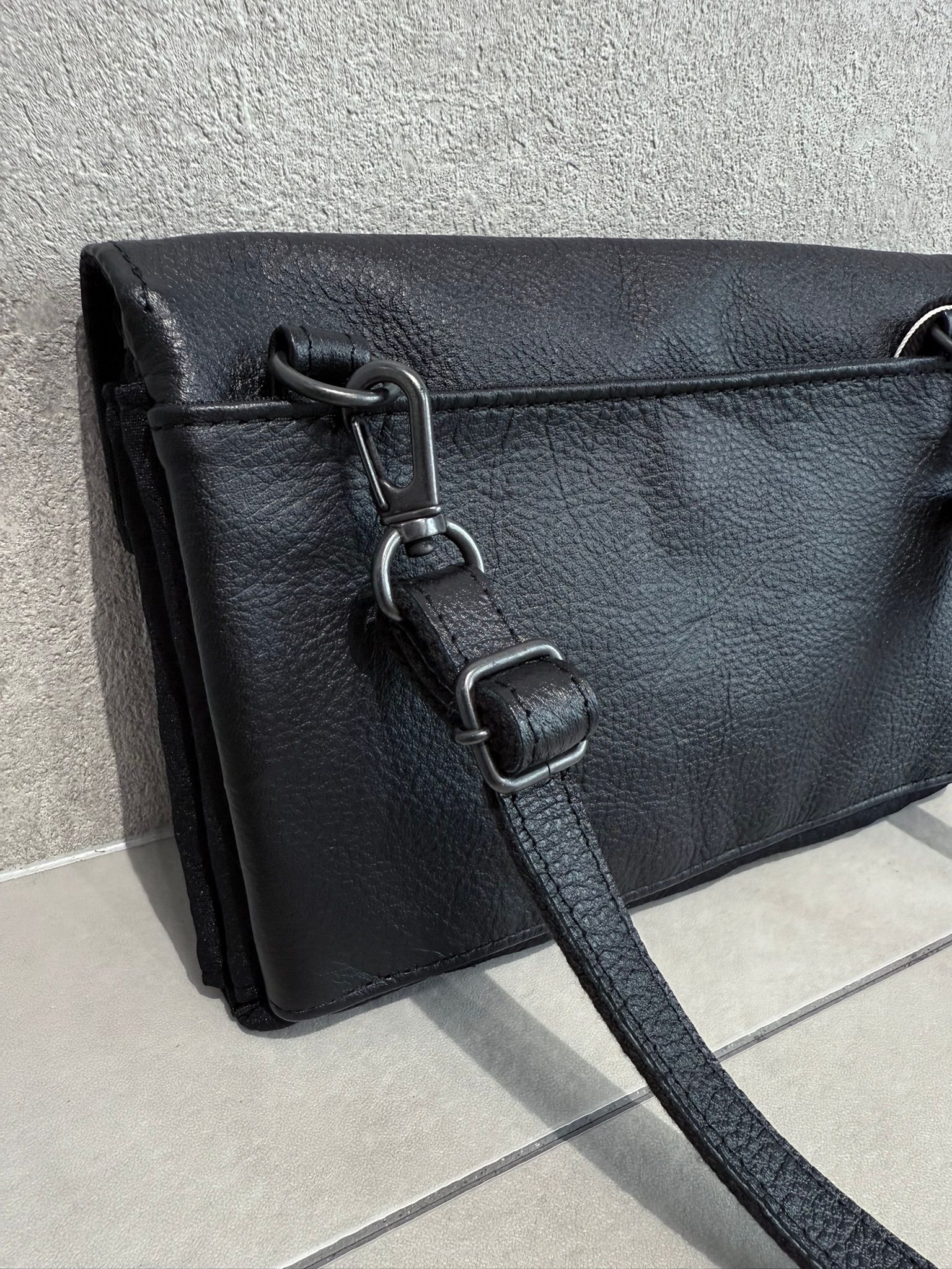 DECADE CLUTCH WALLET SHOULDER BAG / RC37-BAG-001RD / クラッチウォレットショルダーバッグ / ブラック