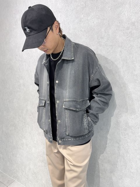 デニムフライトジャケットで新作コーデ