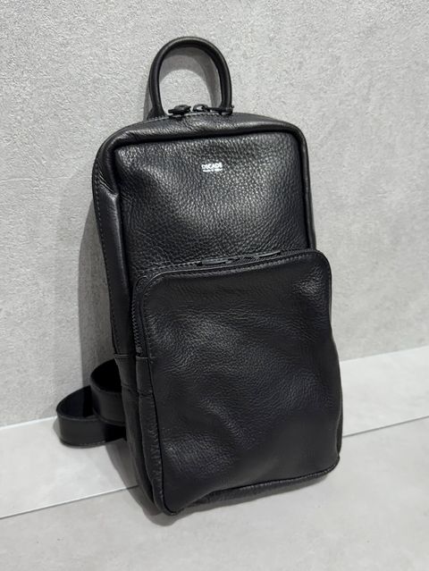 オイルドカウレザー ボディショルダーバッグ / DCD-01404B / ブラック×ブラック