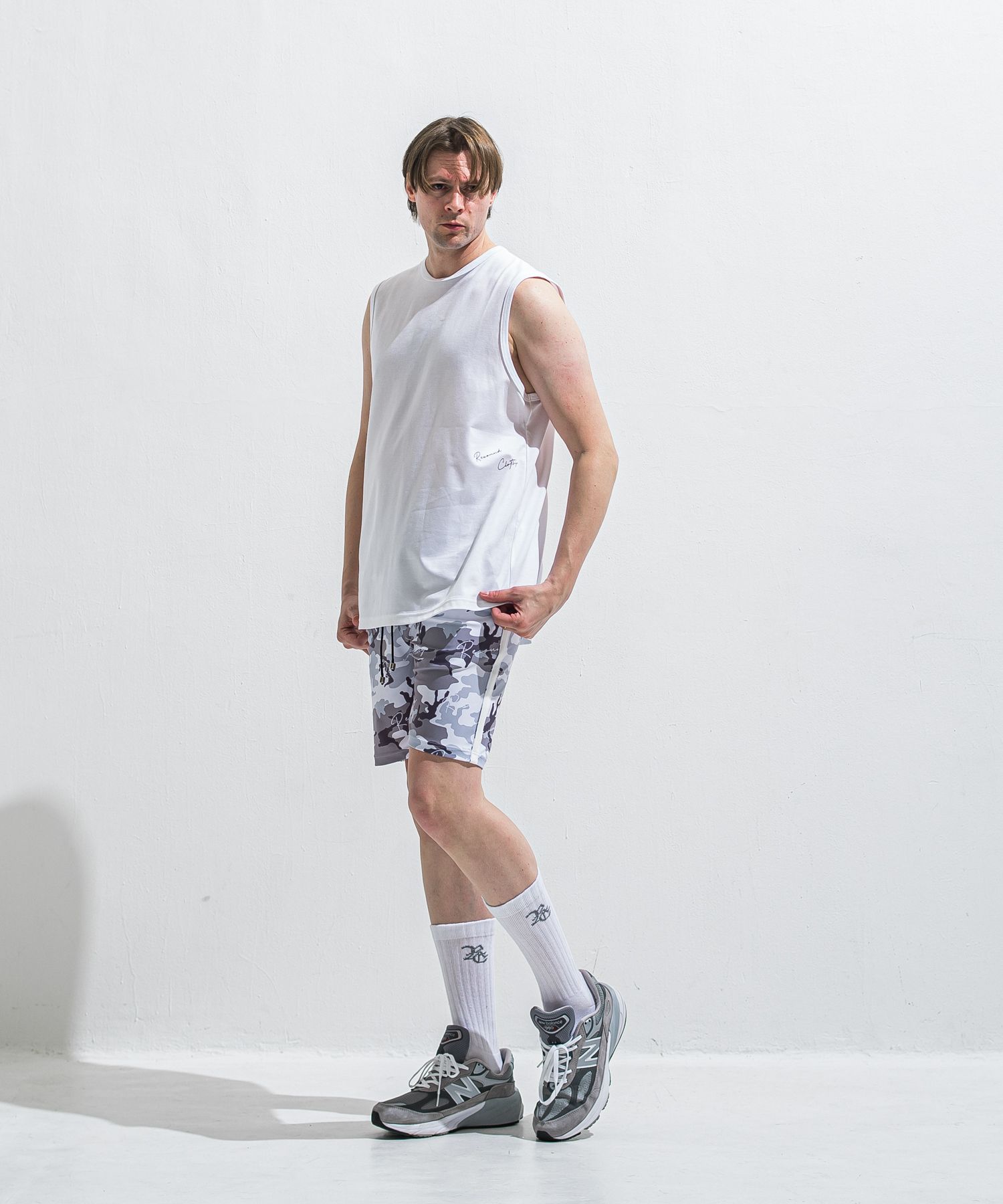 OVER NO SLEEVE / RC40-T-010 / サイドロゴメッシュノースリーブ / ホワイト (6月上旬入荷予定)