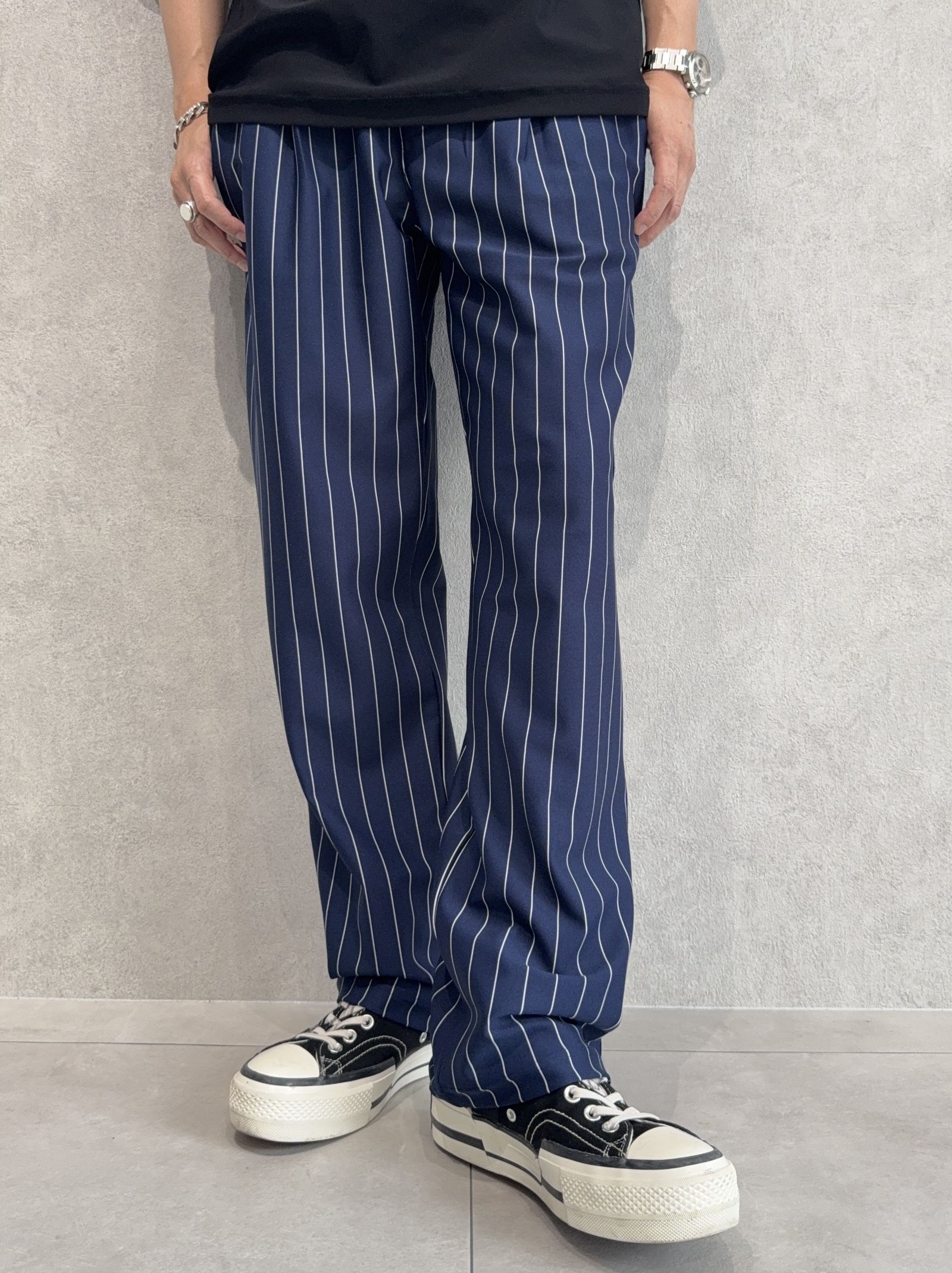 CHRIS EASY WIDE TUCK PANTS / RC35-ST-016WT / ワイドタックパンツ / ネイビーストライプ