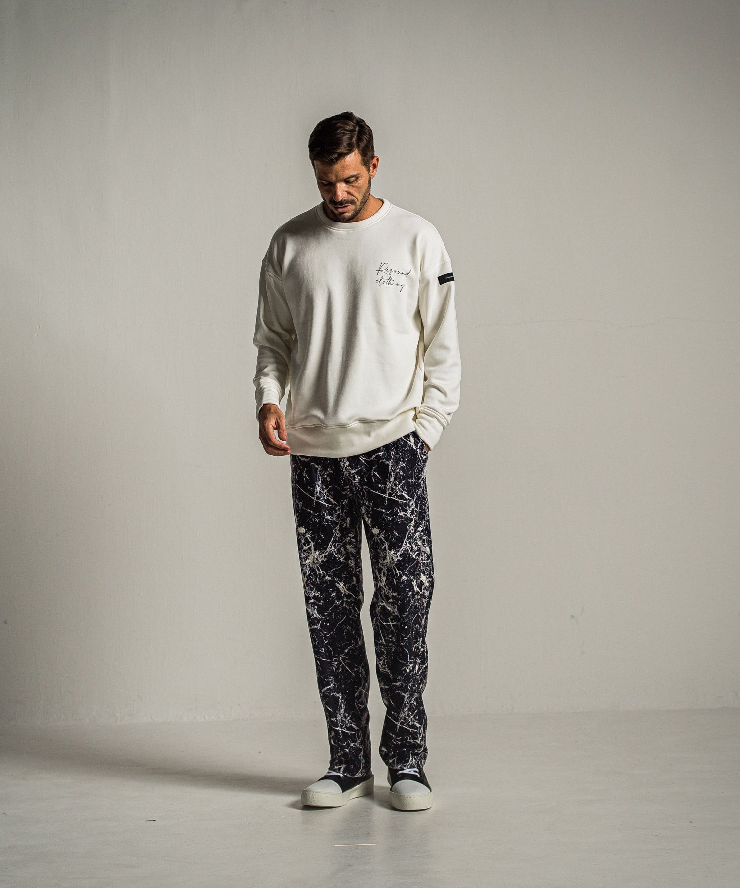 ID VELOURS FLEECE DROP TRAINER / RC34-C-004 / 裏起毛バックロゴトレーナー / ホワイト