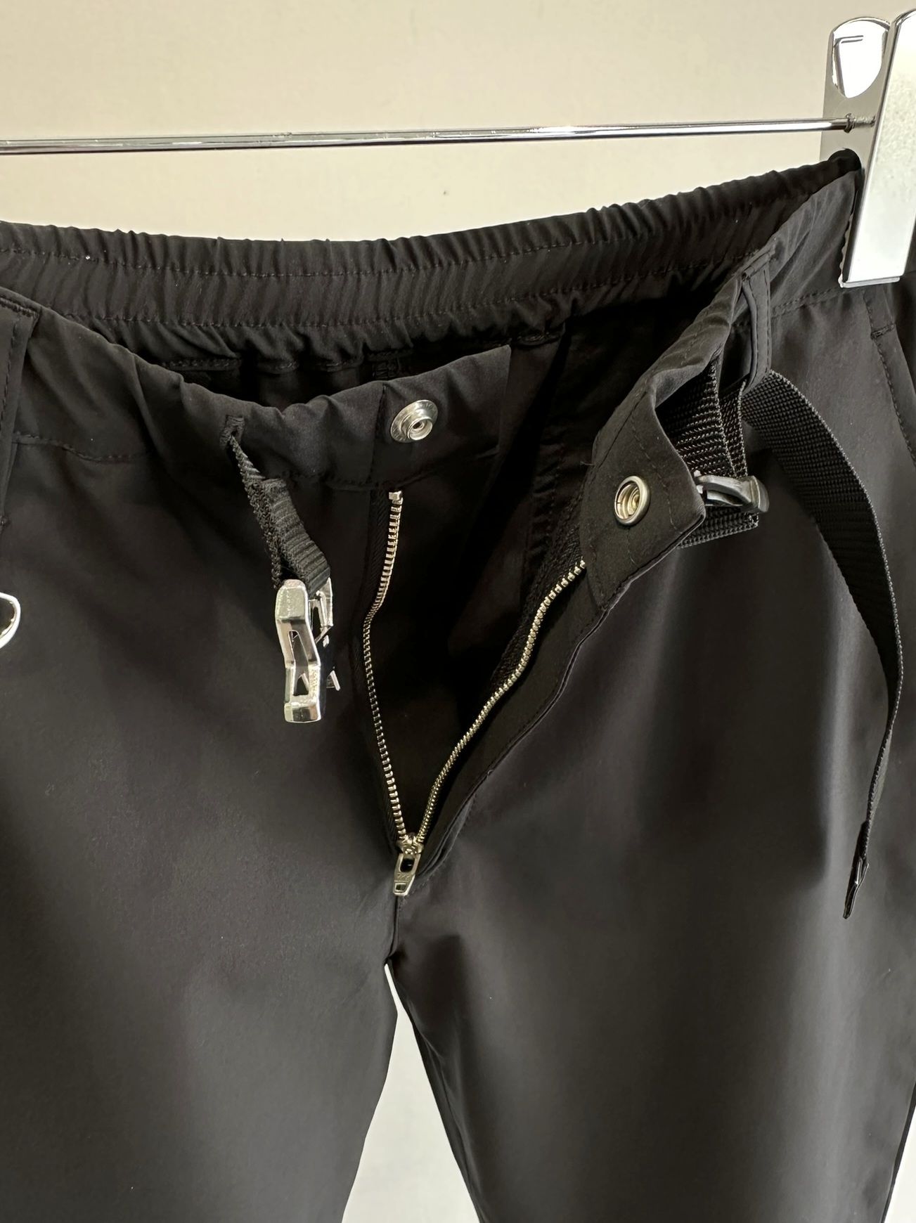 PAT WIDE EASY PANTS / RC31-ST-036 / ベルト付きテーパードワイドパンツ / ナイロンブラック