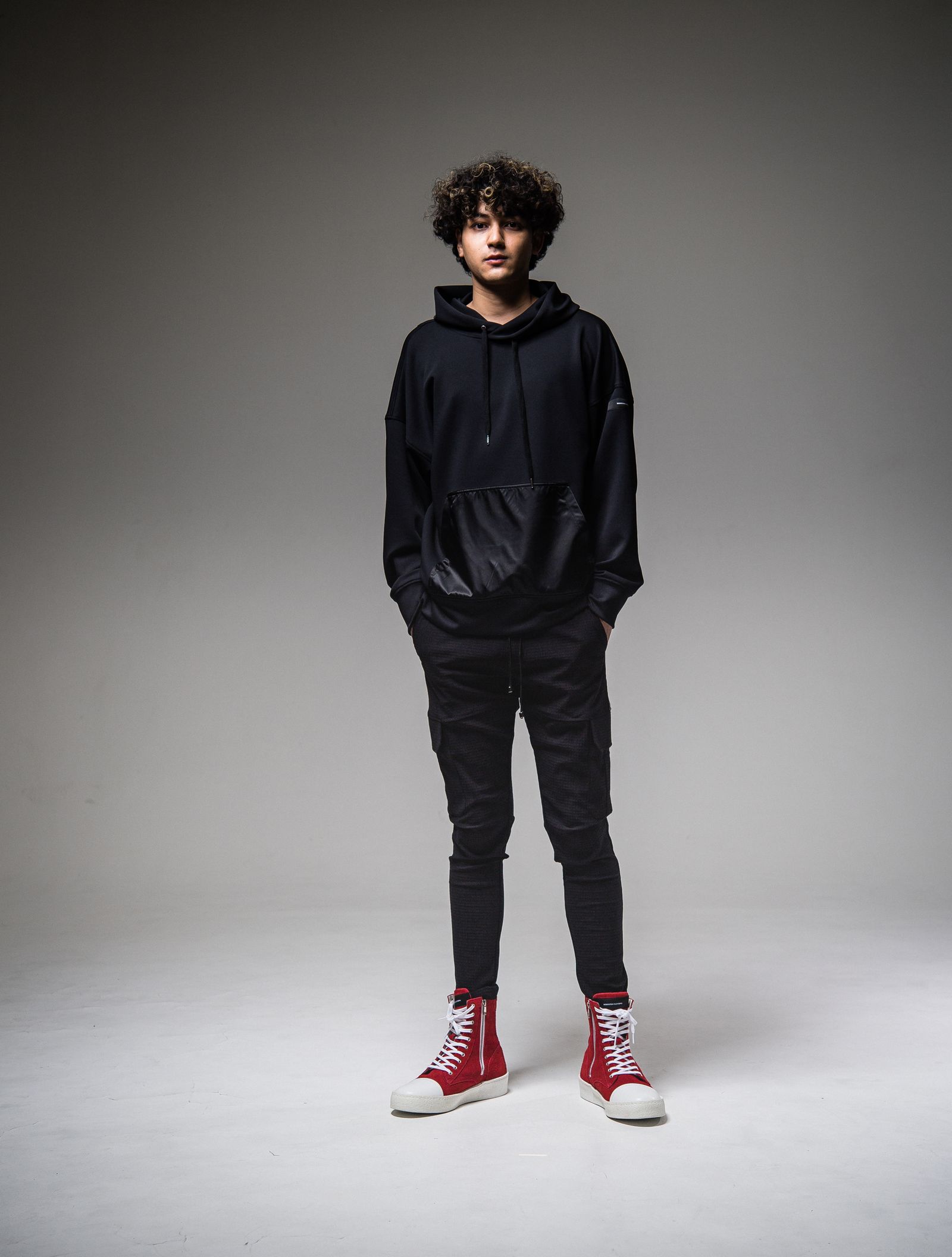 ANTIBACTERIAL NYLON LOOSE HOODIE / RC25-C-006 / ナイロンポケットパーカー / ブラック