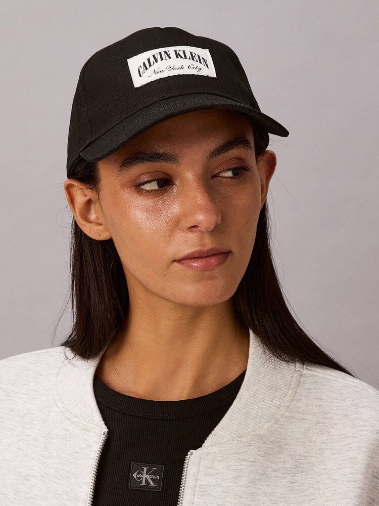 ロゴパッチベースボールキャップ / 4D5103G / UB1(ブラック)