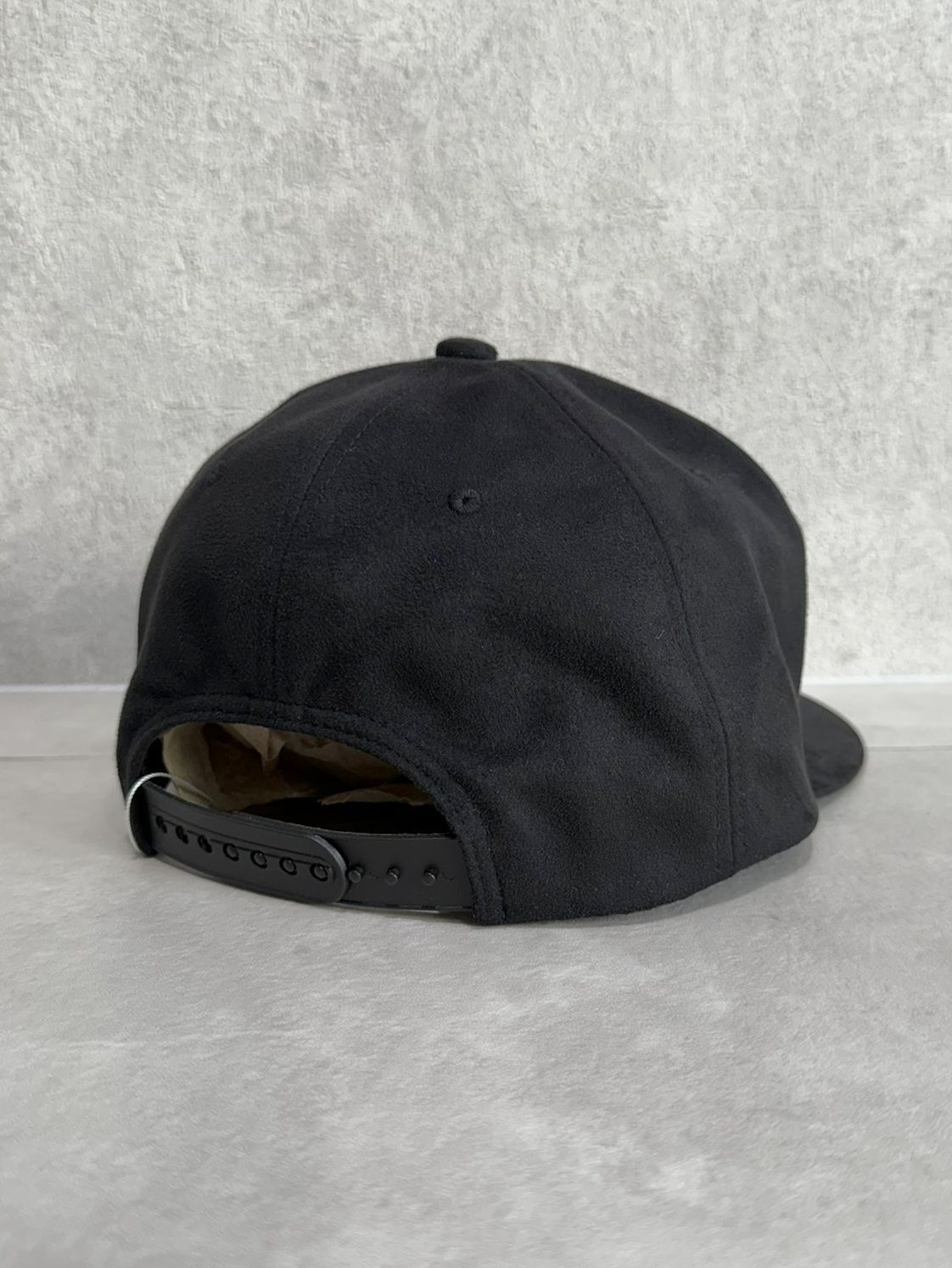 SUEDE RC BB CAP / RC37-CAP-001 / スエードエコレザーべースボールキャップ / ブラック×ホワイト
