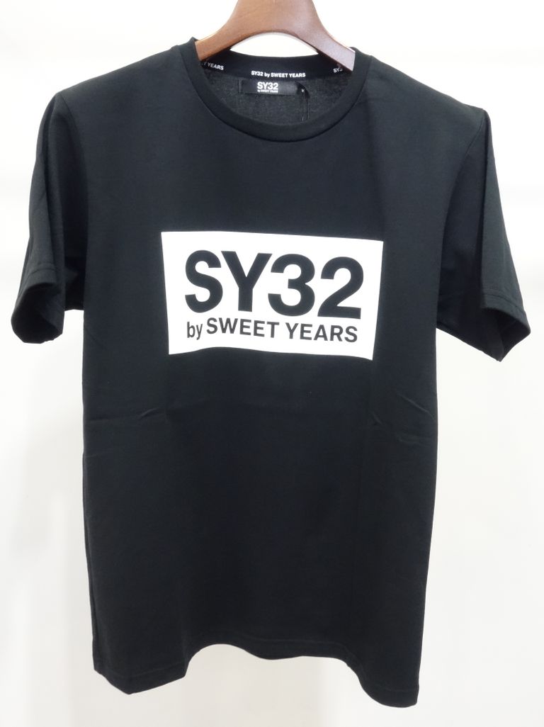 SY32 by SWEET YEARS - COLOR BOX LOGO TEE / TNS1724J / プリントTシャツ | LUKE