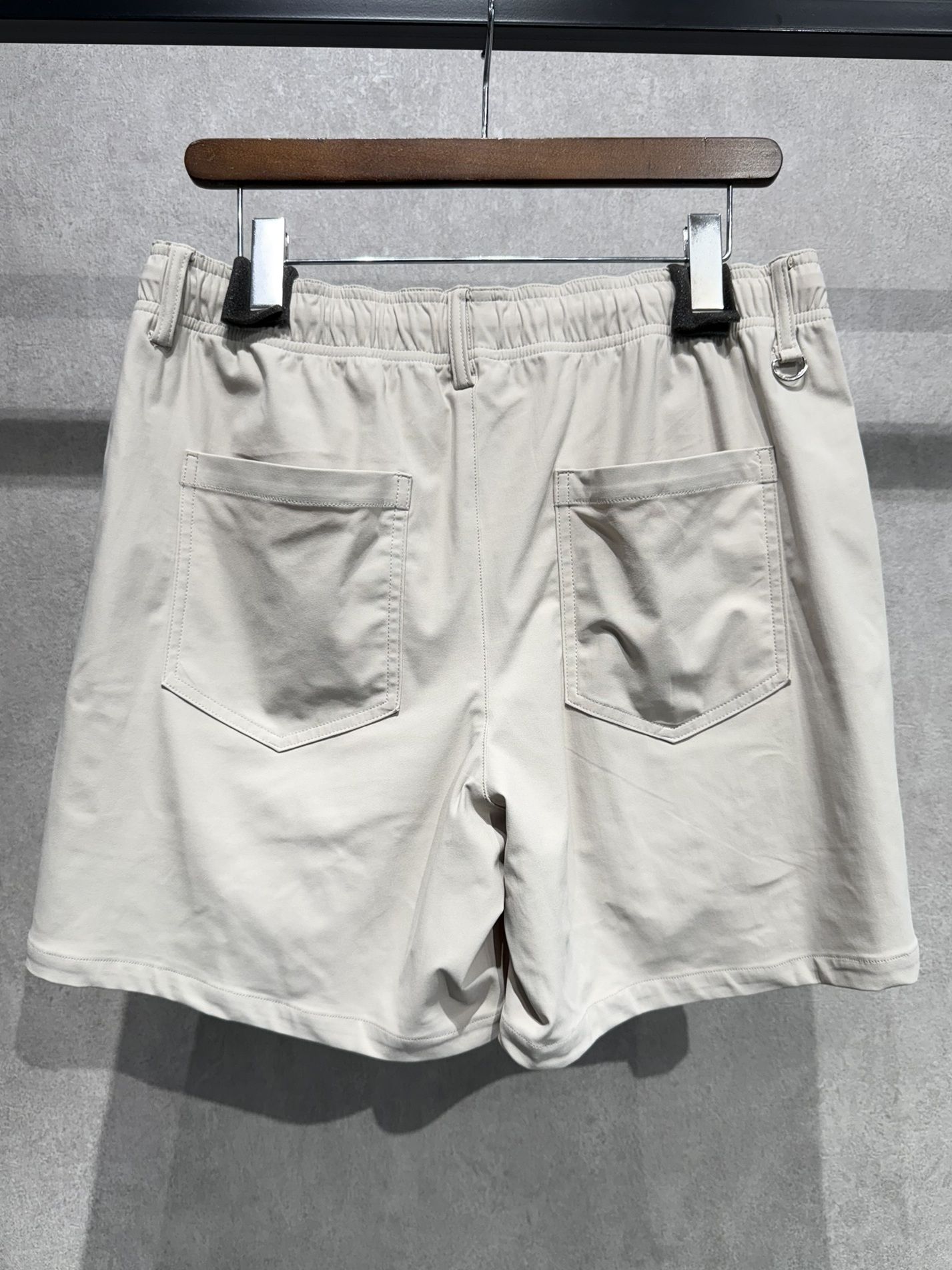 TV NYLON SHORTS / RC36-HP-004 / リラックスナイロンショーツ / グレージュ