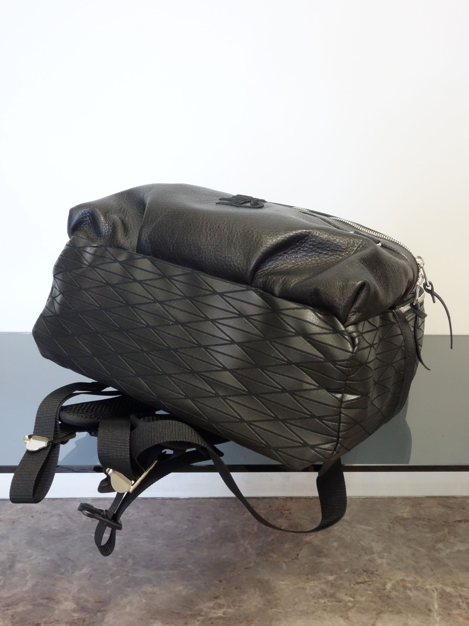 DECADE COLLABO BACK PACK / RC22-BAG-003RD / バックパック