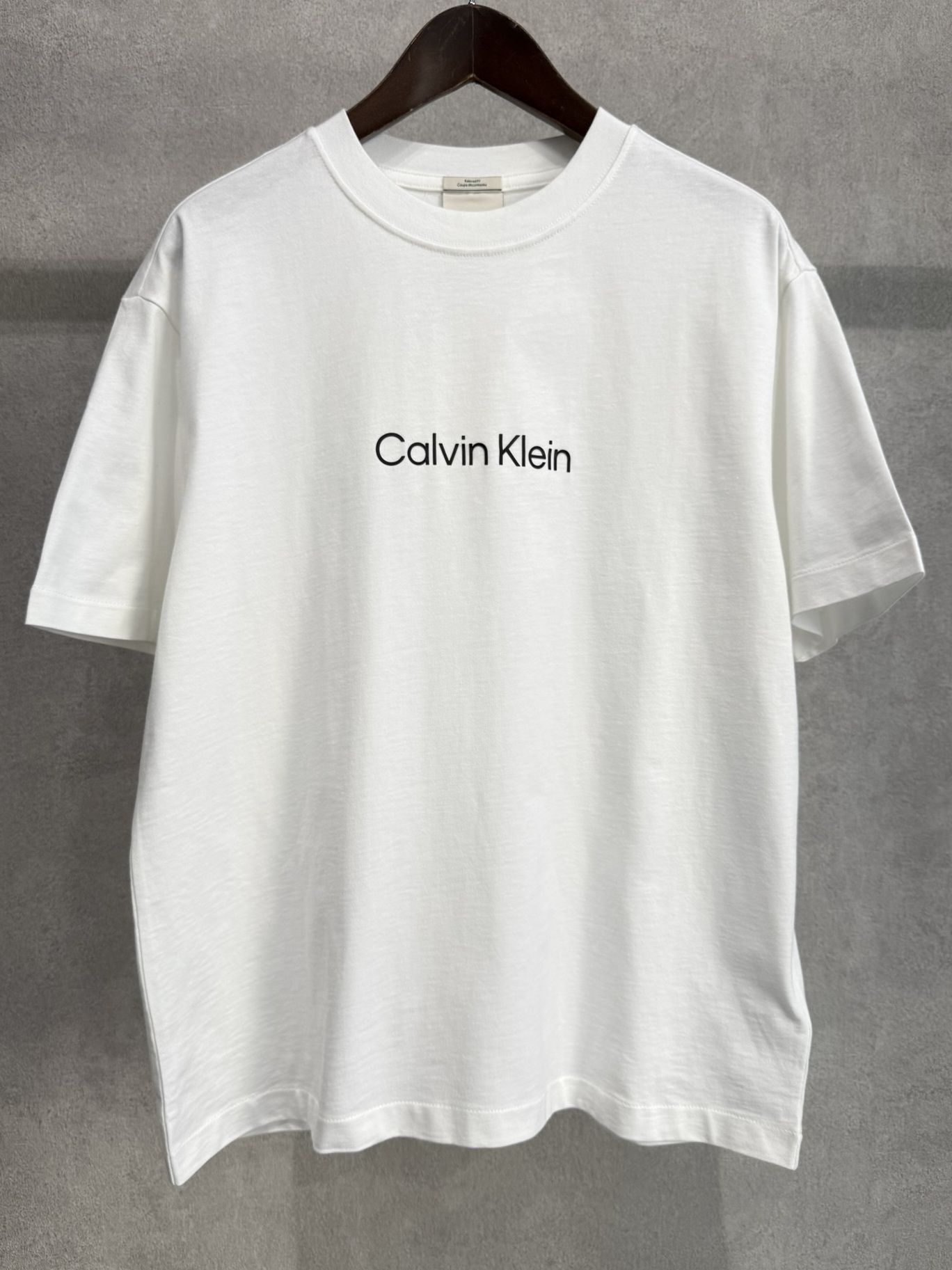 スタンダードロゴ リラックスクルーネックTシャツ / 40HM228 / YAF(ホワイト)