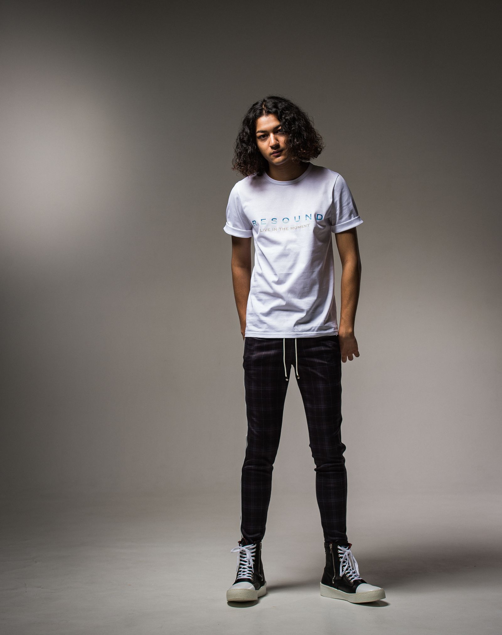 BEACH ROGO ROLL UP JERSEY TEE / RC23-T-004 / ロゴプリントTシャツ
