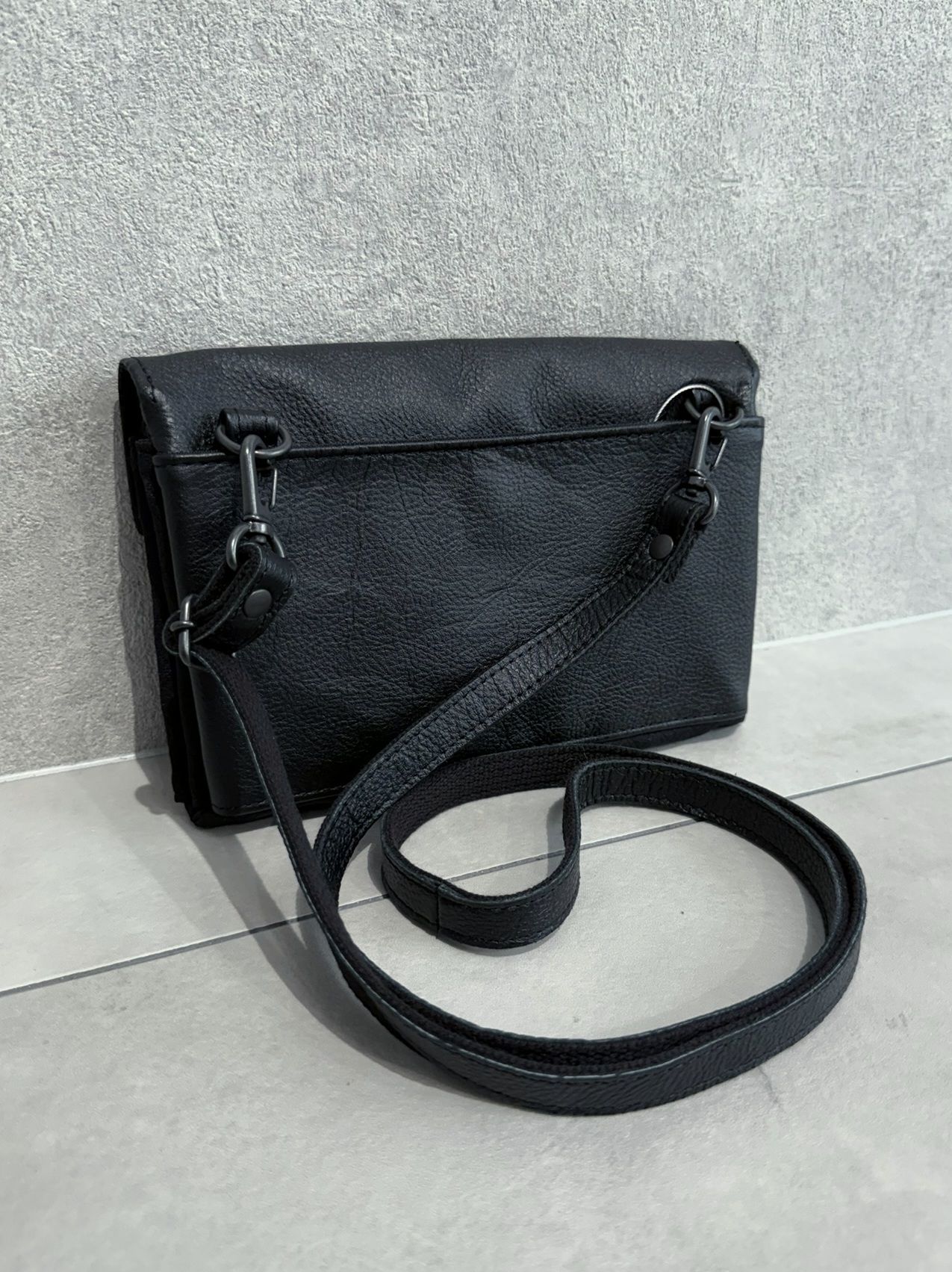 DECADE CLUTCH WALLET SHOULDER BAG / RC37-BAG-001RD / クラッチウォレットショルダーバッグ / ブラック