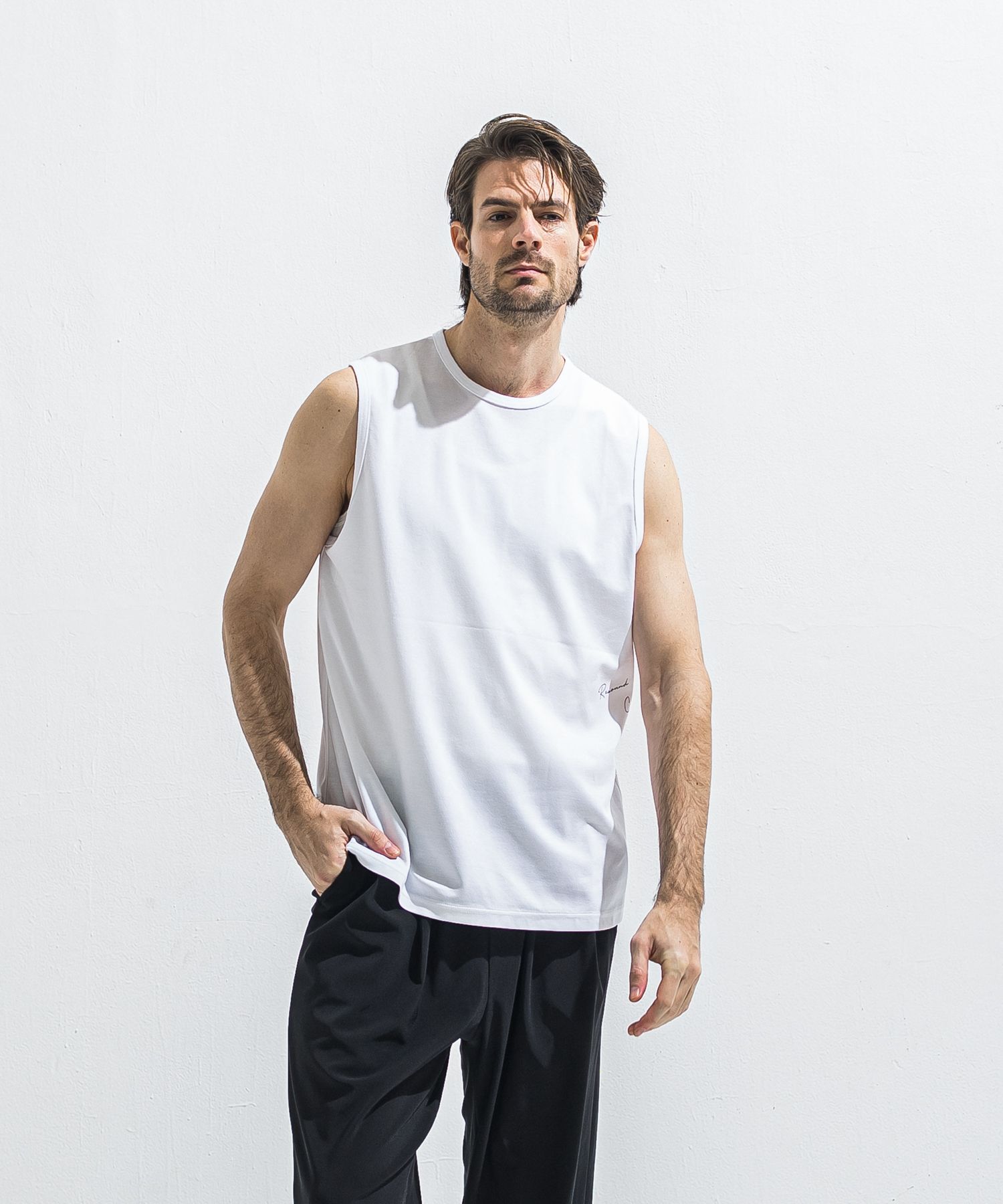 OVER NO SLEEVE / RC40-T-010 / サイドロゴメッシュノースリーブ / ホワイト (6月上旬入荷予定)