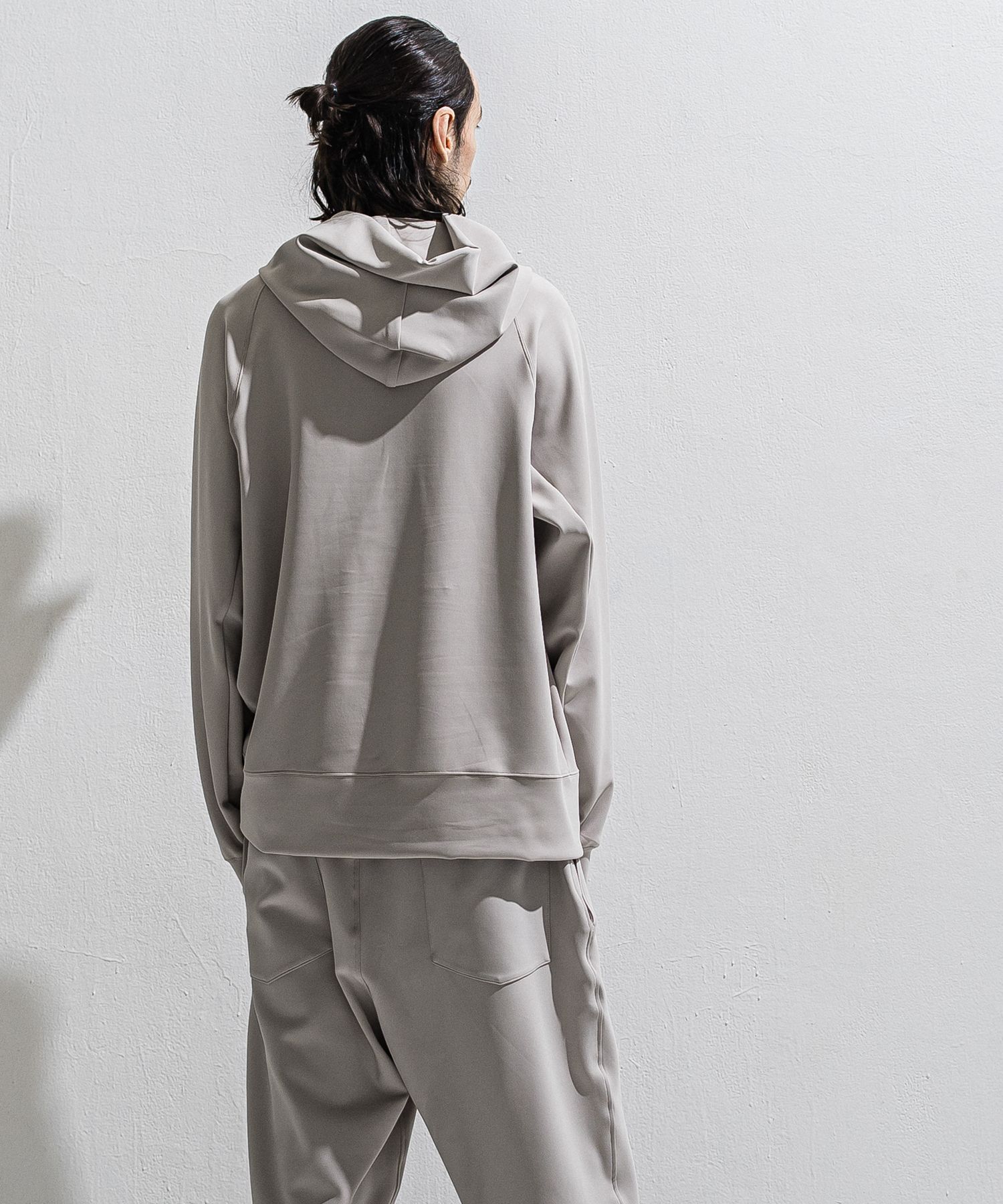 WILL PULLOVER HOODIE / DP1-C-001 / ウィルプリントプルオーバーパーカー / グレージュ (2月上旬入荷予定)