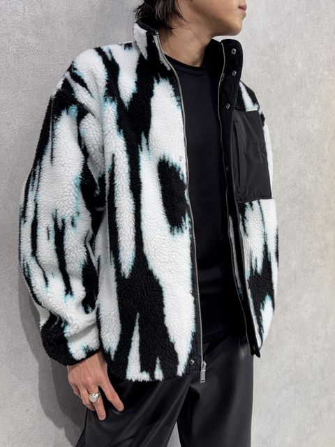 カルバンクライン新作×RESOUND別注レザーワイドパンツ