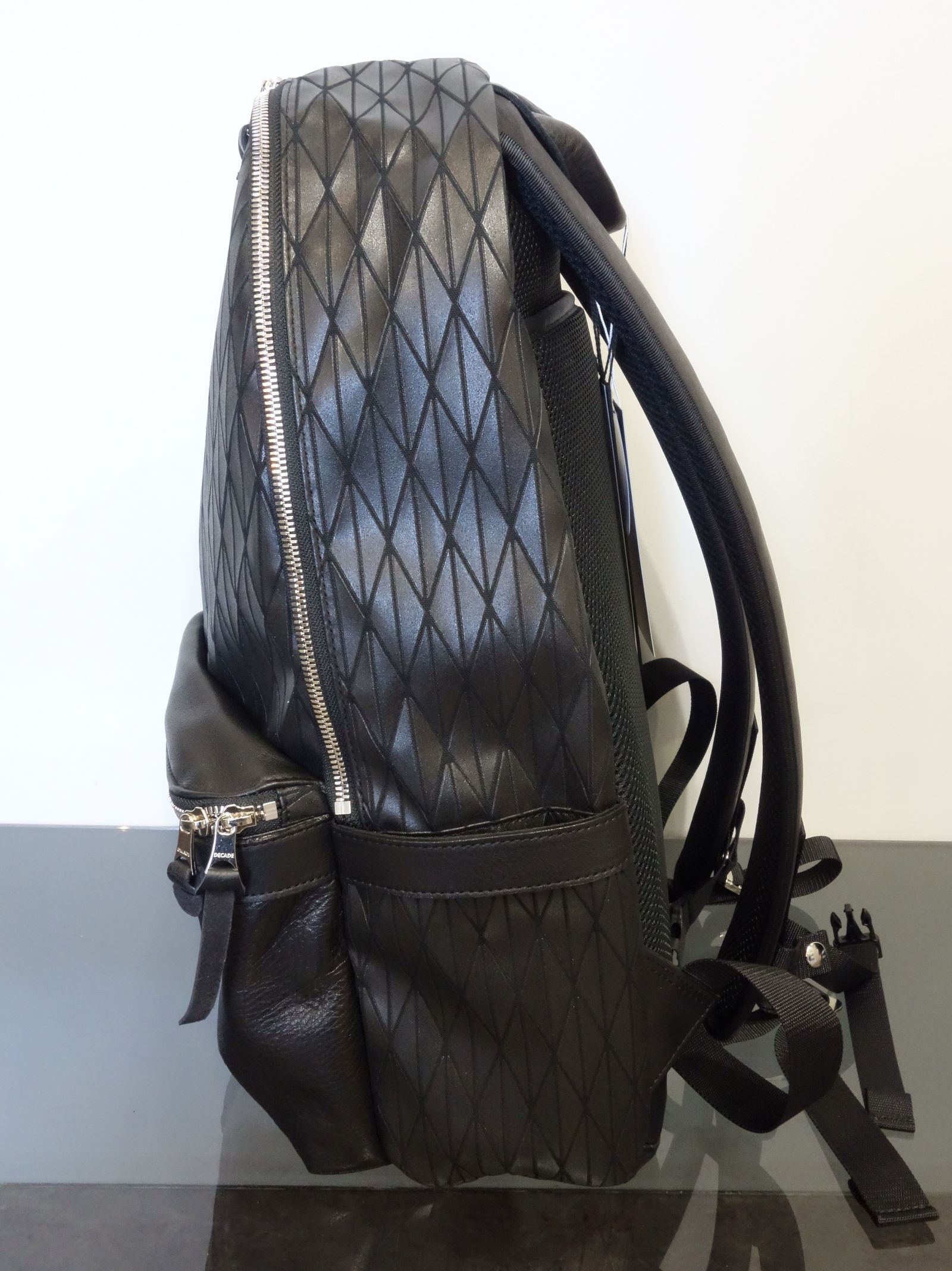 DECADE COLLABO BACK PACK / RC22-BAG-003RD / バックパック