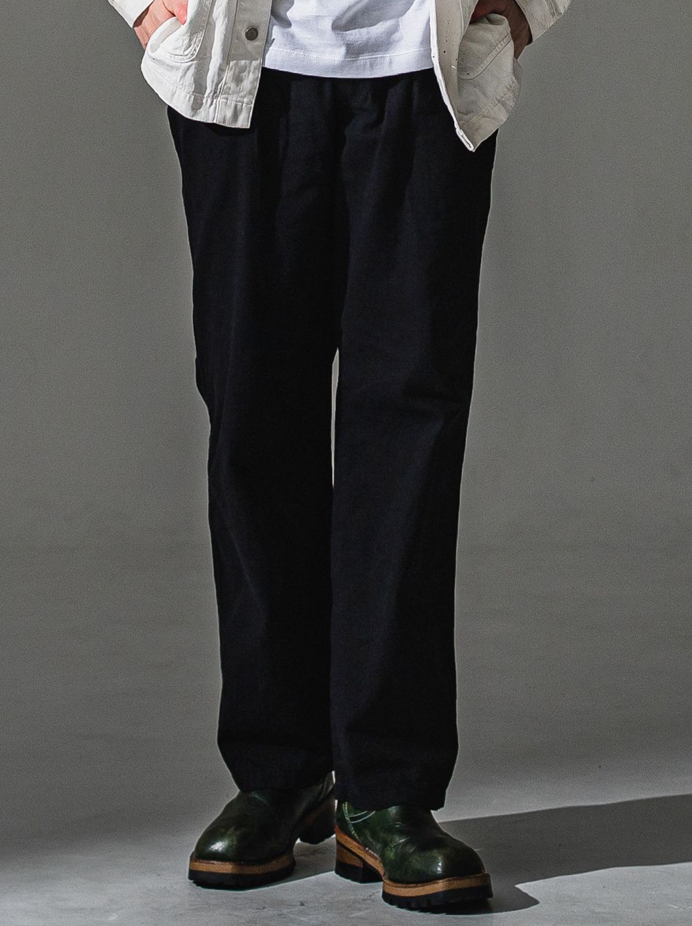 WK PT / RC41-ST-042 / ワンタックワークデニムパンツ / ブラック (8月中旬入荷予定)
