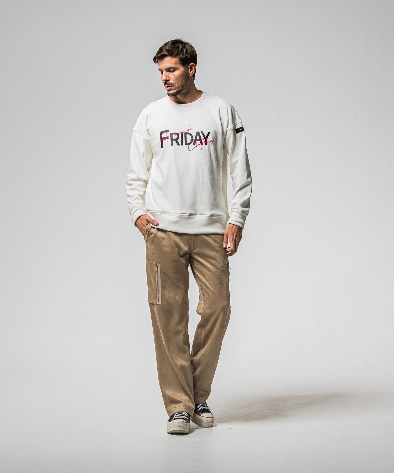 【FRIDAYコラボ】 FRIDAY OLD LOGO VELOURS FLEECE TRAINER / RCF1-C-003 / 裏起毛FRIDAYオールドロゴトレーナー / ホワイト (11月上旬入荷予定)