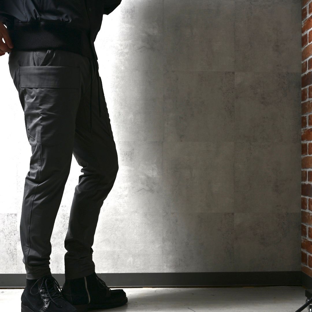 GR PT / DP1-ST-004 / ナイロンギアカーゴパンツ / チャコール (3月中旬入荷予定)