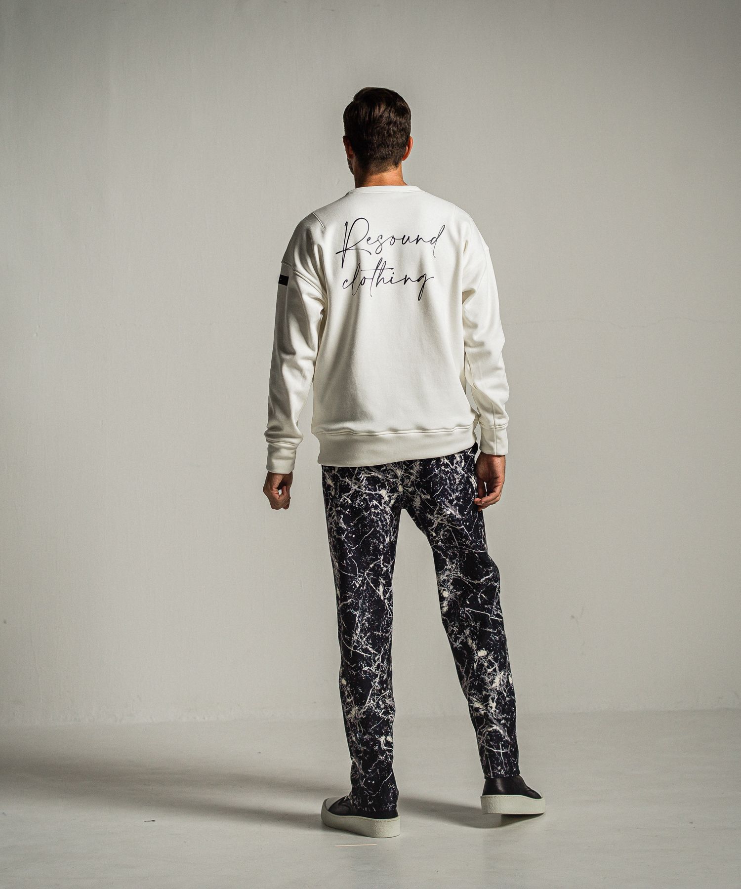 ID VELOURS FLEECE DROP TRAINER / RC34-C-004 / 裏起毛バックロゴトレーナー / ホワイト