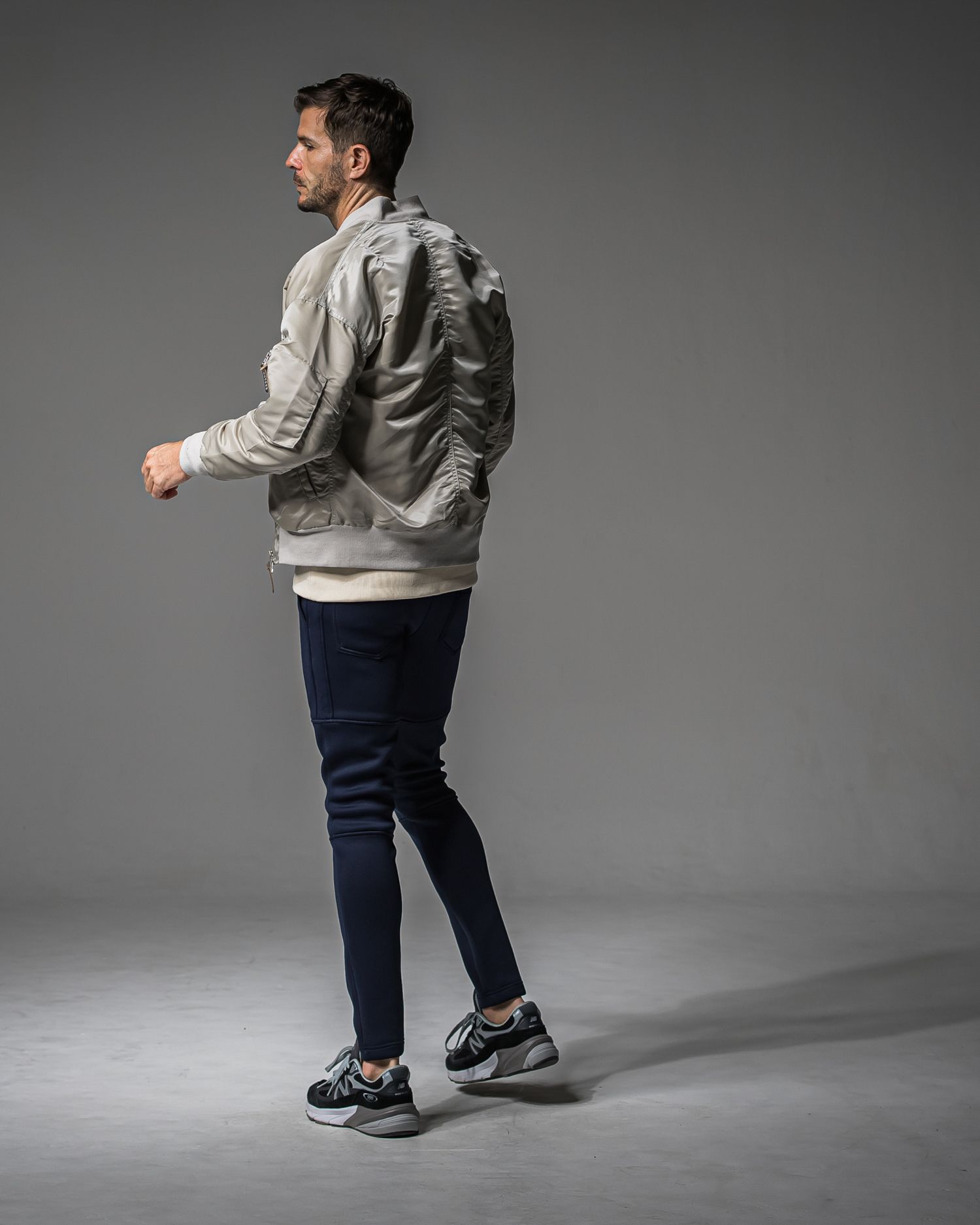 STRIPE QUILTING DROP TRAINER / RC37-C-003 / ストライプキルティングトレーナー / オフホワイト (9月下旬入荷予定)