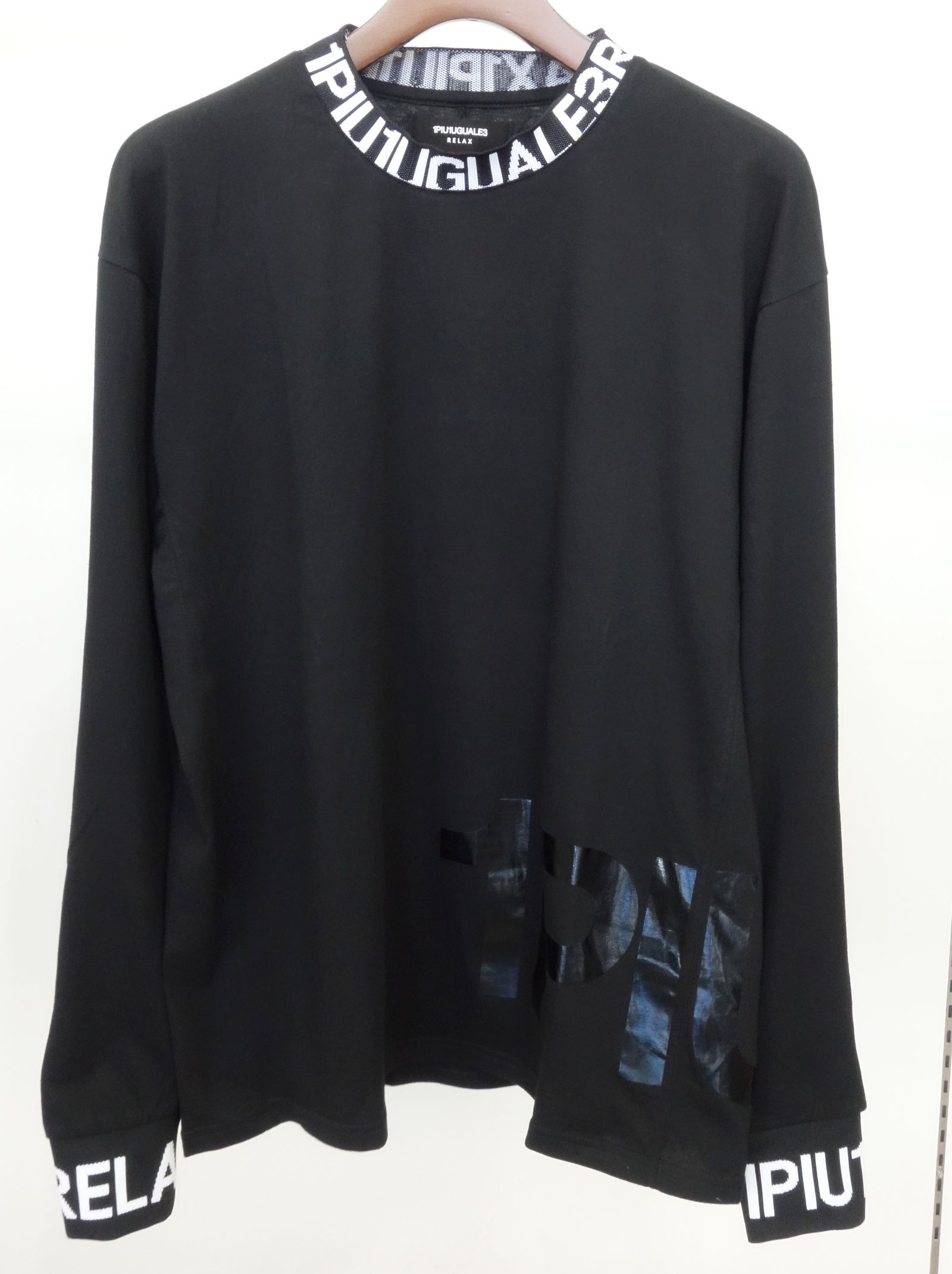 ワイドネックロゴ長袖Tシャツ / ust-21043