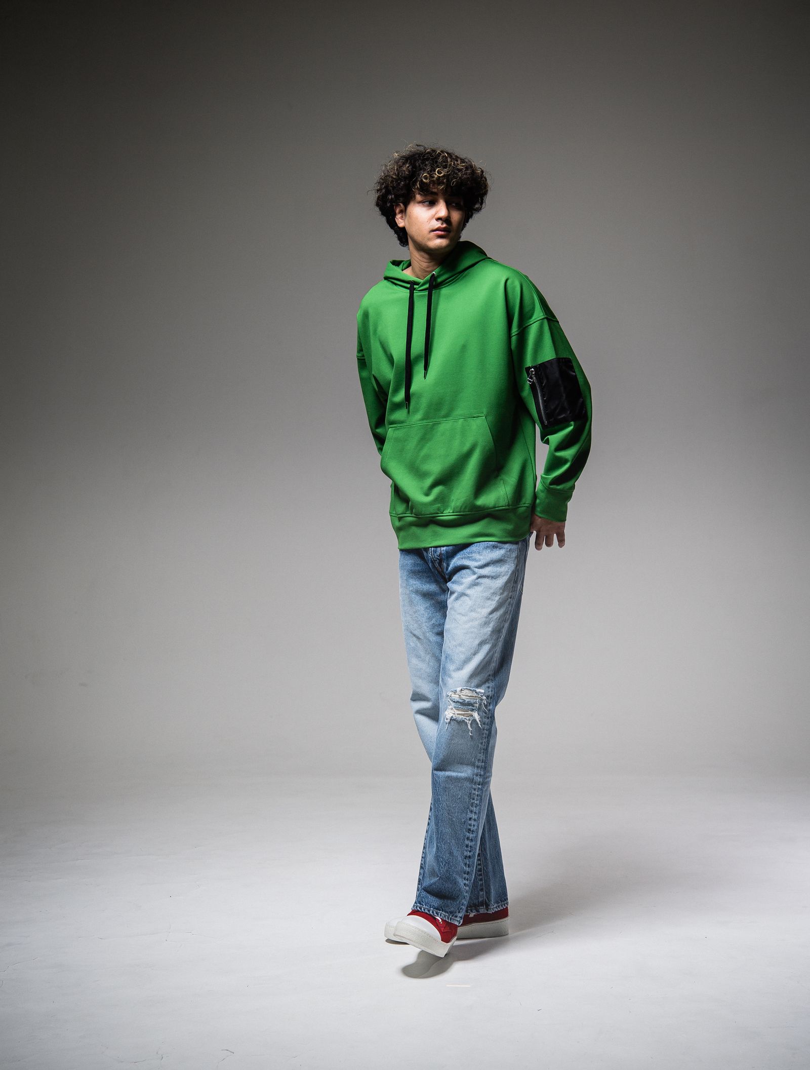 MILITARY POCKET LOOSE HOODIE / RC25-C-005 / ミリタリーポケットパーカー / グリーン