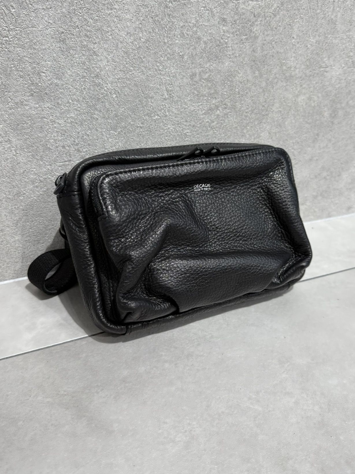 オイルドレザー ミニショルダーバッグ / DCD-01326B / ブラック×ブラック